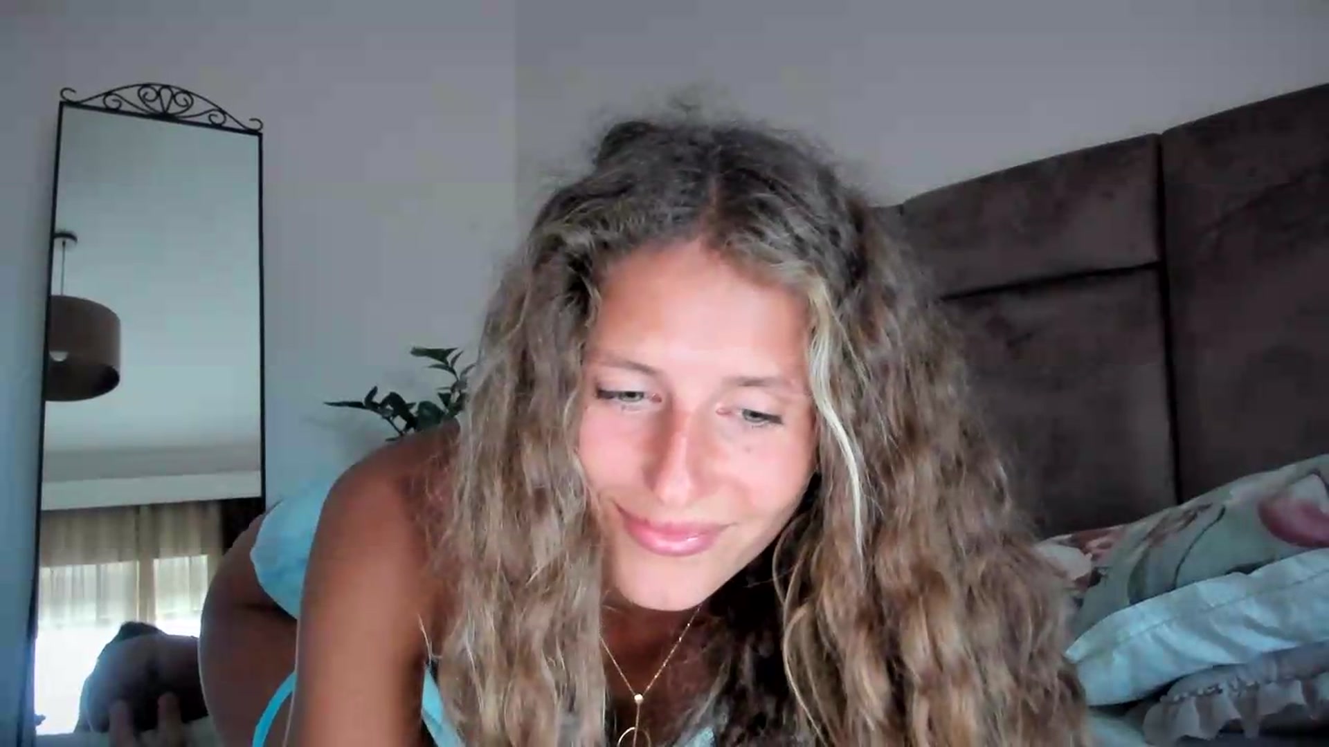 Gallery image thumbnail from SweetAngell18's myfreecams stream on, 06/04/2026, 17:19 image 13 of 20
