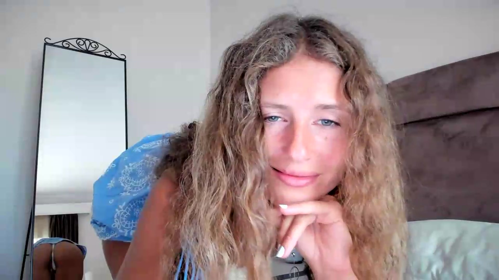 Gallery image thumbnail from SweetAngell18's myfreecams stream on, 06/13/2026, 09:39 image 12 of 20
