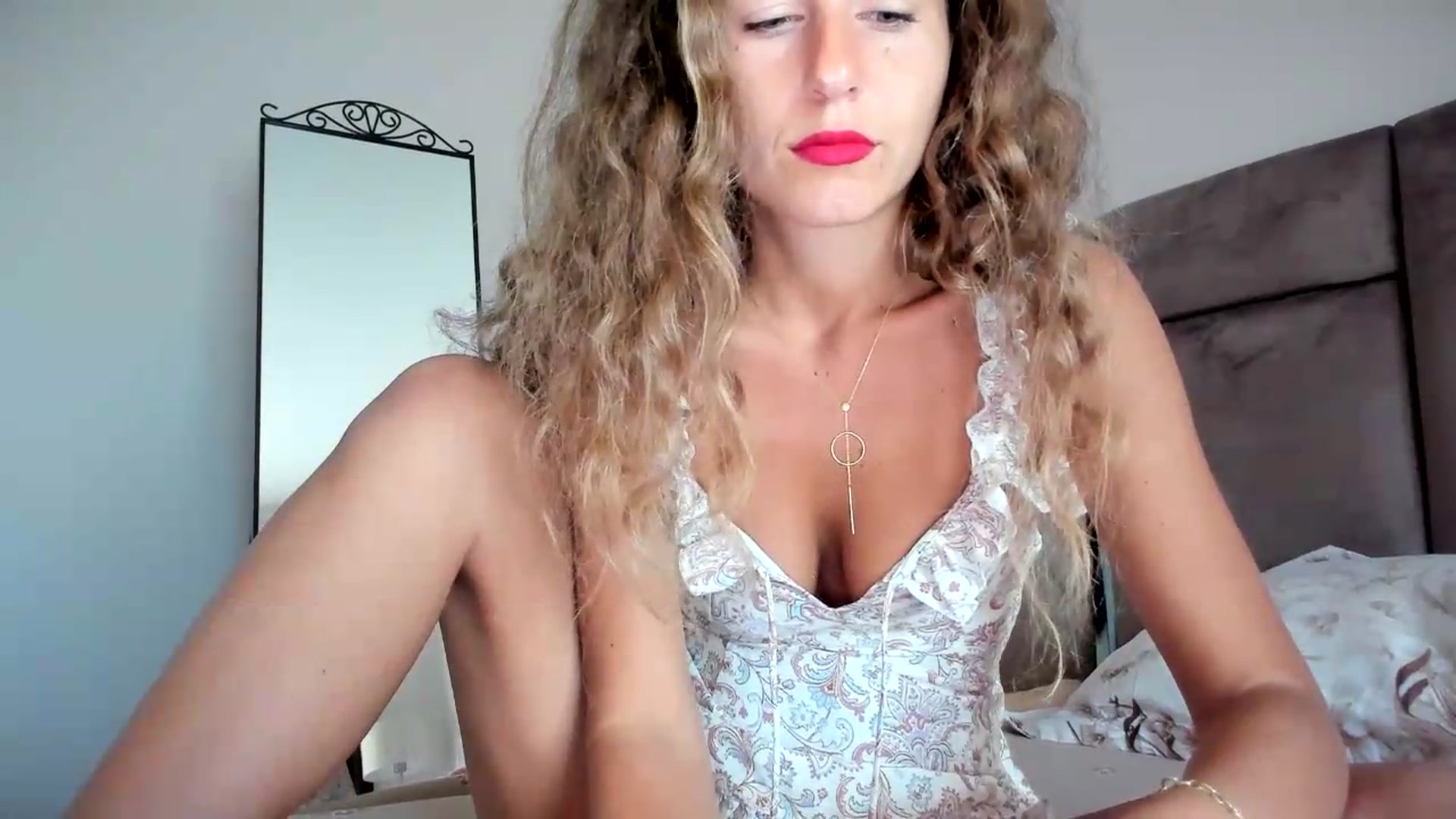 Gallery image thumbnail from SweetAngell18's myfreecams stream on, 06/15/2026, 10:41 image 17 of 20