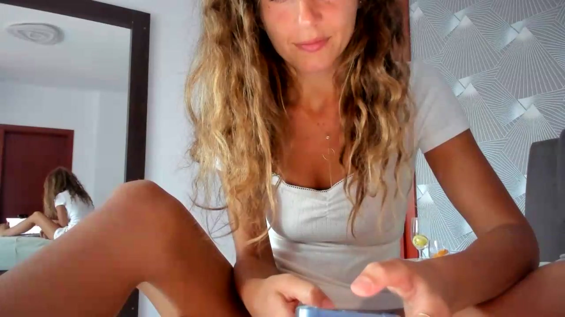 Gallery image thumbnail from SweetAngell18's myfreecams stream on, 06/20/2026, 09:40 image 7 of 20