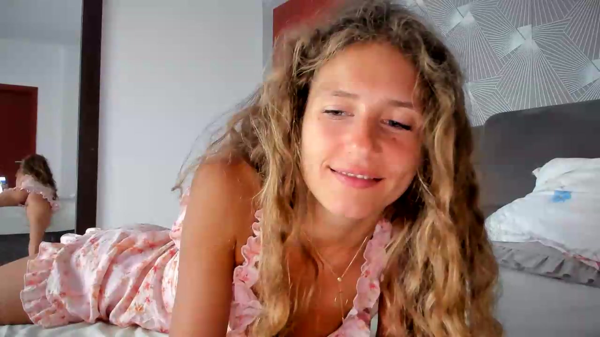 Gallery image thumbnail from SweetAngell18's myfreecams stream on, 06/20/2026, 12:57 image 12 of 20