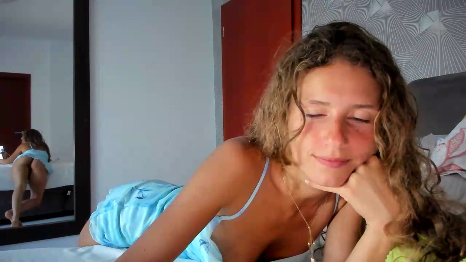 Gallery image thumbnail from SweetAngell18's myfreecams stream on, 06/24/2026, 13:28 image 3 of 20