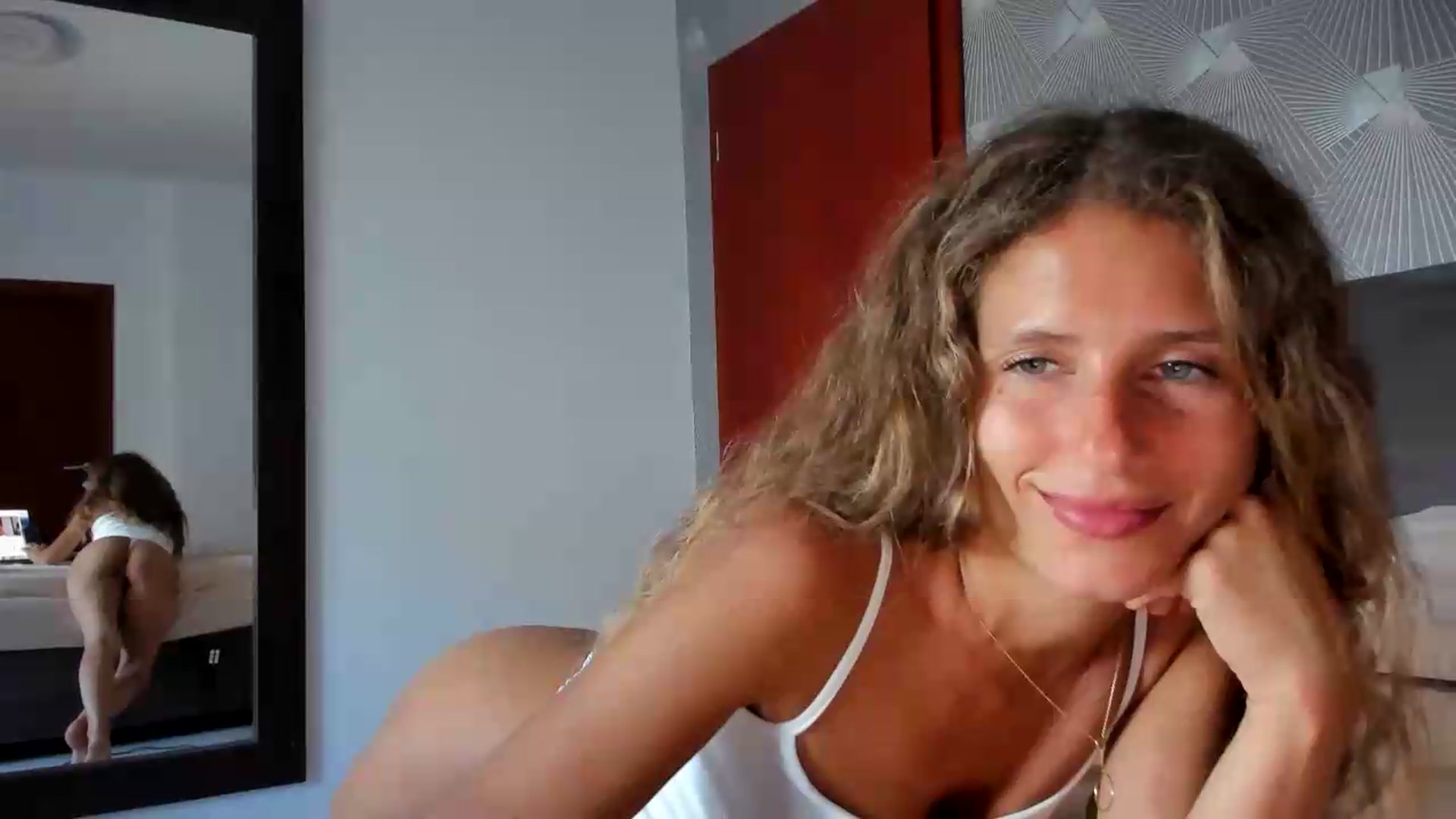 Gallery image thumbnail from SweetAngell18's myfreecams stream on, 06/25/2026, 12:05 image 4 of 20