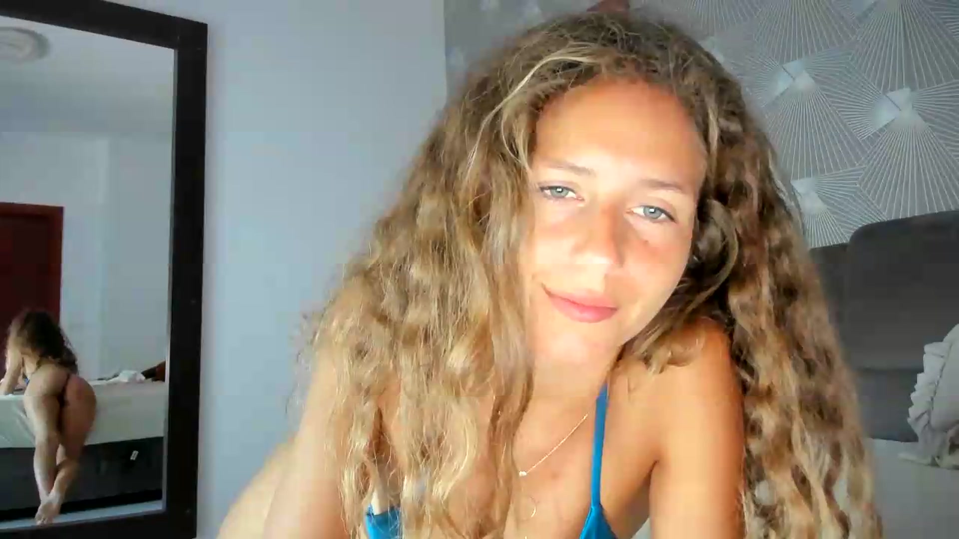 Gallery image thumbnail from SweetAngell18's myfreecams stream on, 06/27/2026, 09:07 image 7 of 20