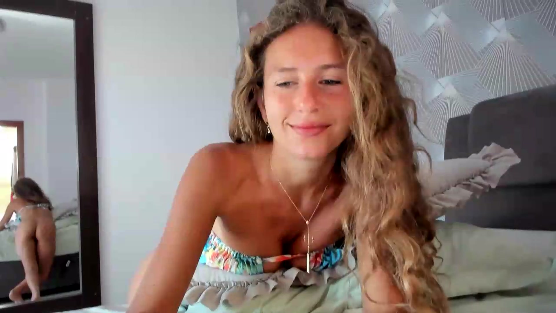Gallery image thumbnail from SweetAngell18's myfreecams stream on, 06/28/2026, 07:02 image 12 of 20