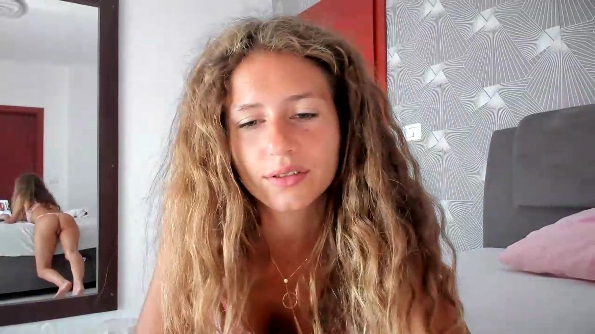 Gallery image thumbnail from SweetAngell18's myfreecams stream on, 06/29/2026, 07:38 image 5 of 20