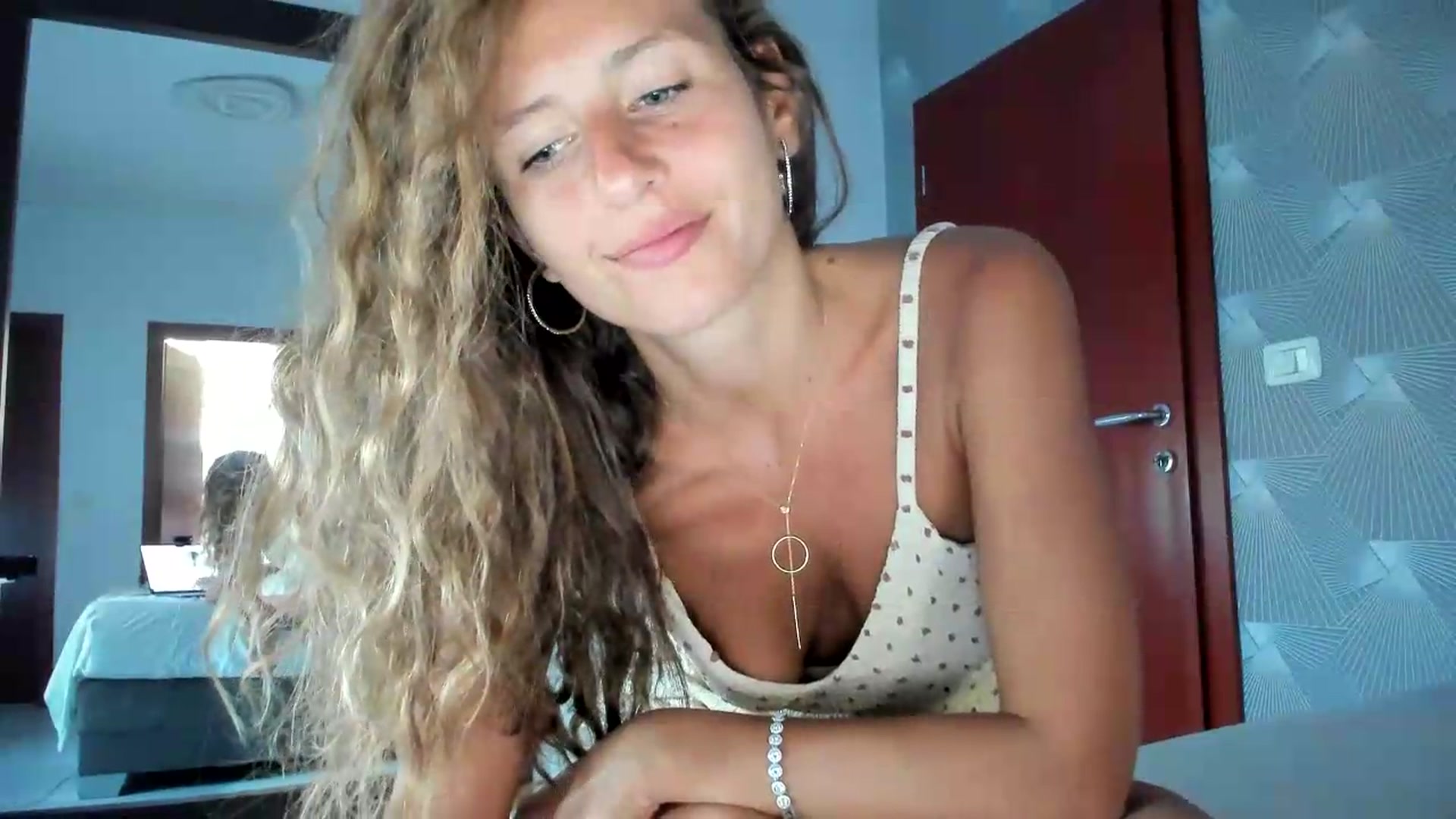 Gallery image thumbnail from SweetAngell18's myfreecams stream on, 06/29/2026, 16:10 image 18 of 20