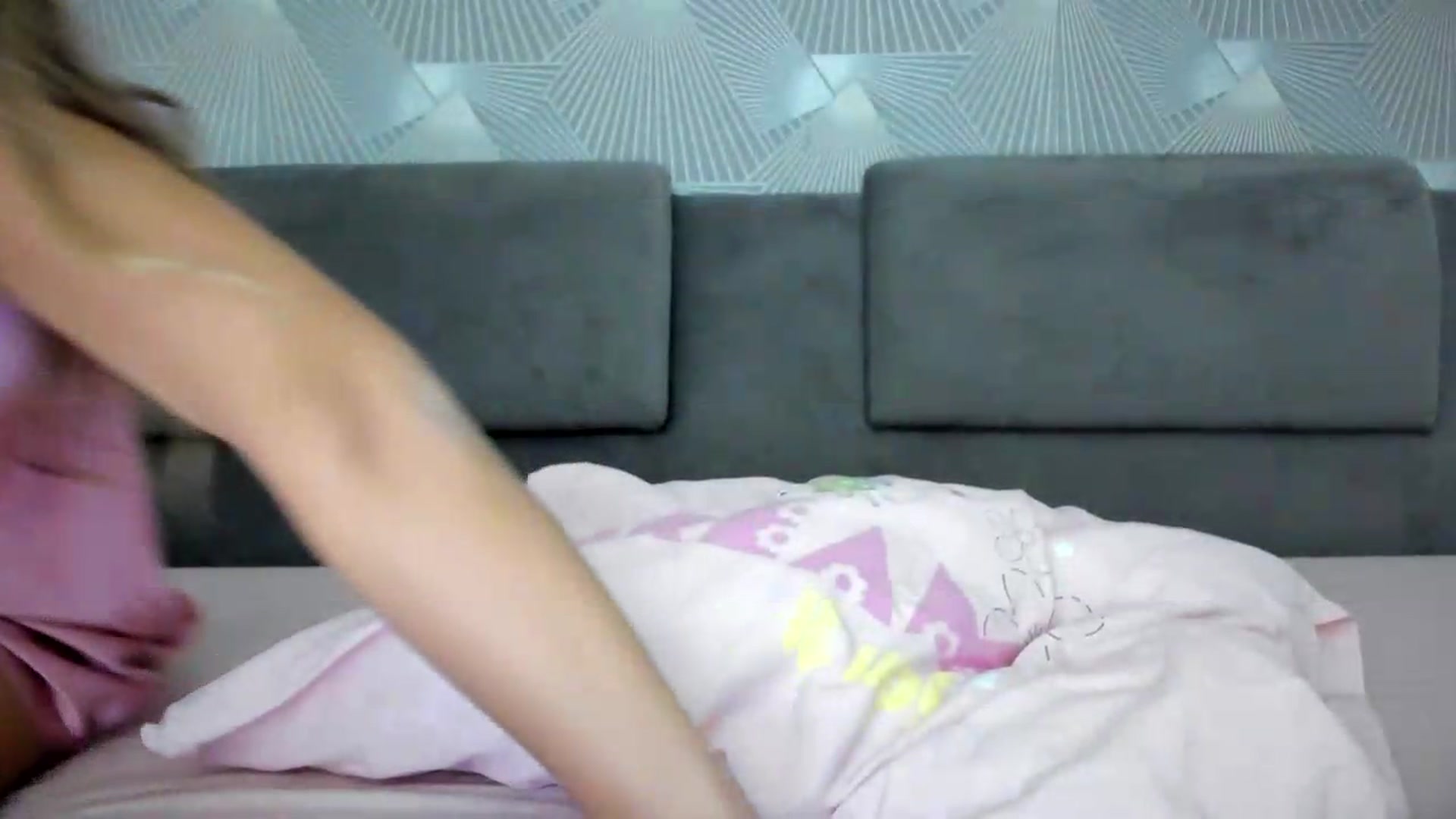 Gallery image thumbnail from SweetAngell18's myfreecams stream on, 06/30/2026, 21:21 image 2 of 20