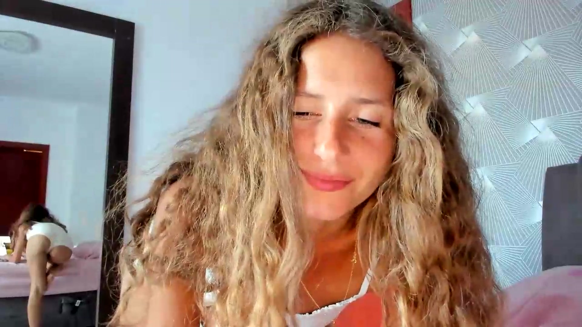 Gallery image thumbnail from SweetAngell18's myfreecams stream on, 07/01/2026, 15:48 image 2 of 20