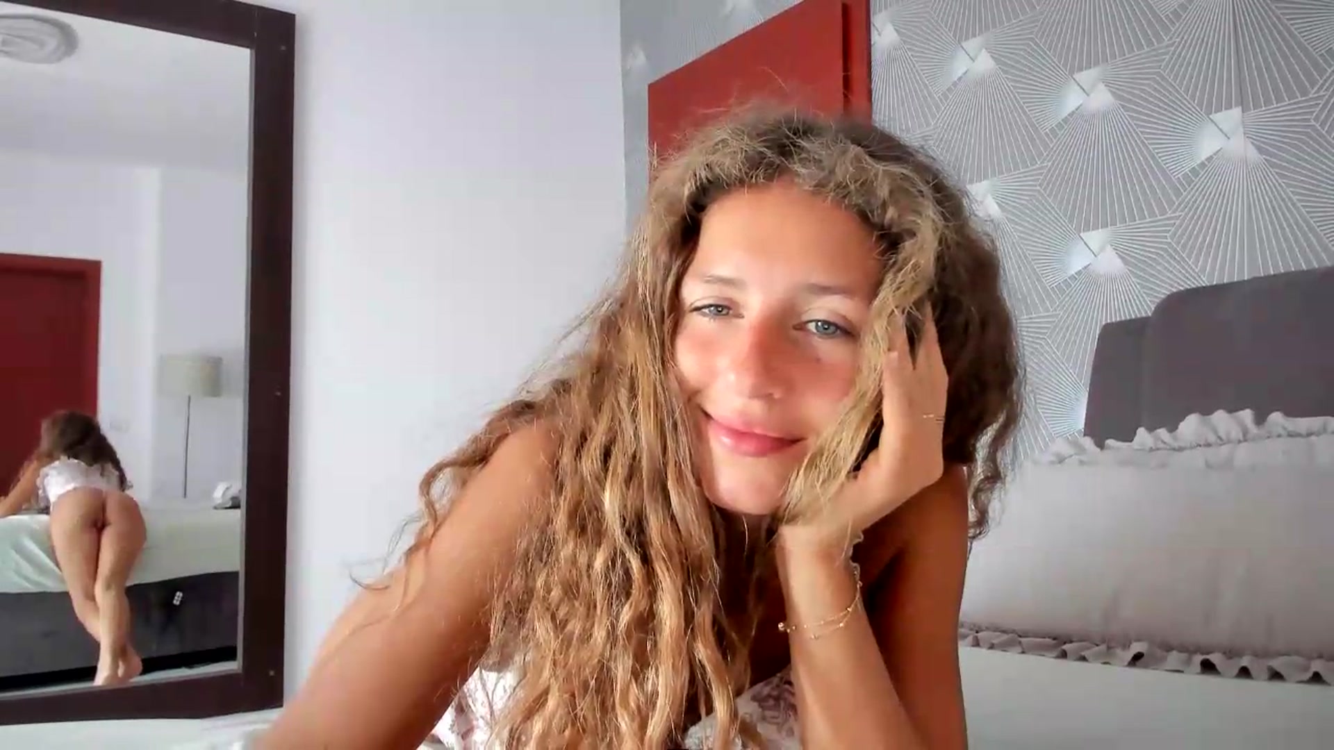 Gallery image thumbnail from SweetAngell18's myfreecams stream on, 07/02/2026, 08:22 image 9 of 20