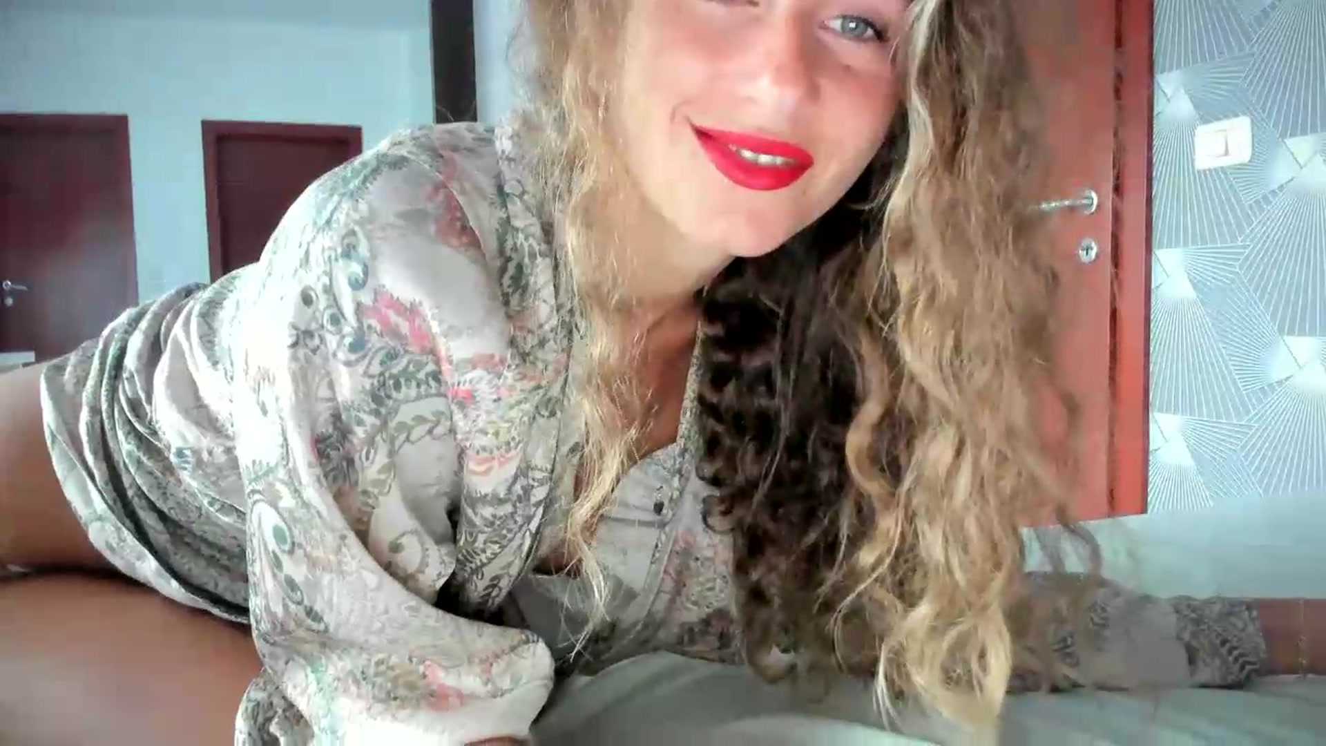 Gallery image thumbnail from SweetAngell18's myfreecams stream on, 07/02/2026, 12:04 image 13 of 20