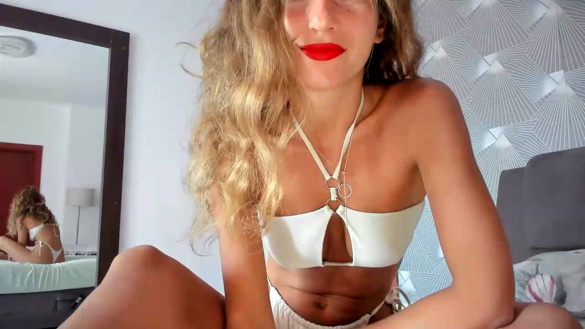 Gallery image thumbnail from SweetAngell18's myfreecams stream on, 07/04/2026, 08:38 image 14 of 20