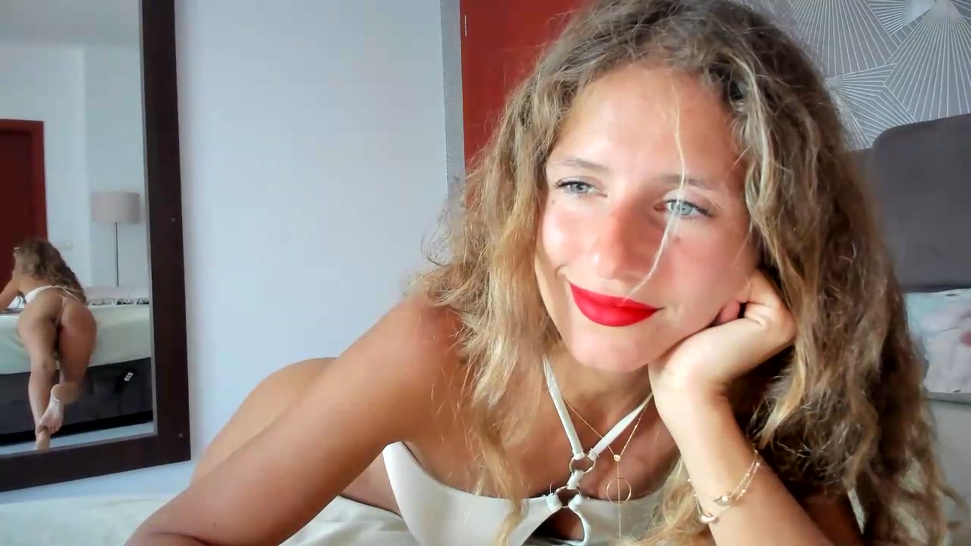 Gallery image thumbnail from SweetAngell18's myfreecams stream on, 07/04/2026, 08:38 image 13 of 20
