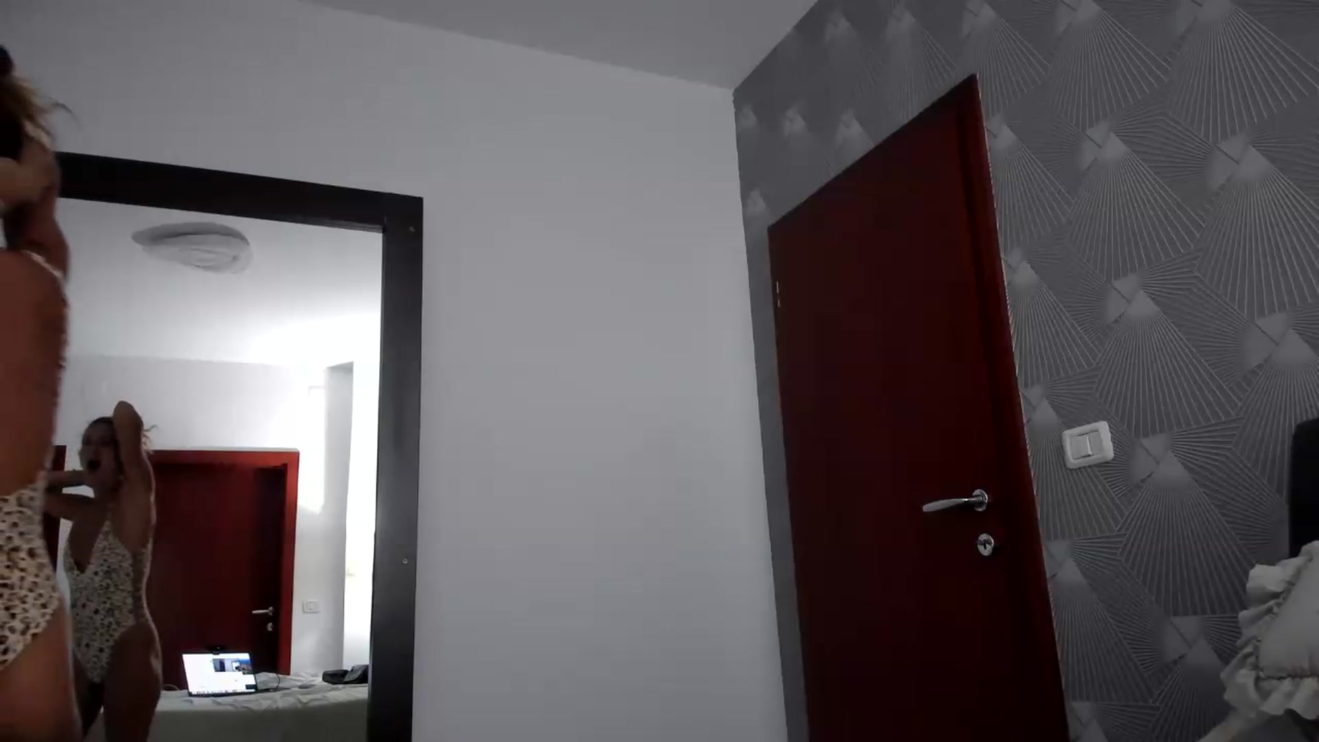 Gallery image thumbnail from SweetAngell18's myfreecams stream on, 07/04/2026, 15:11 image 4 of 20