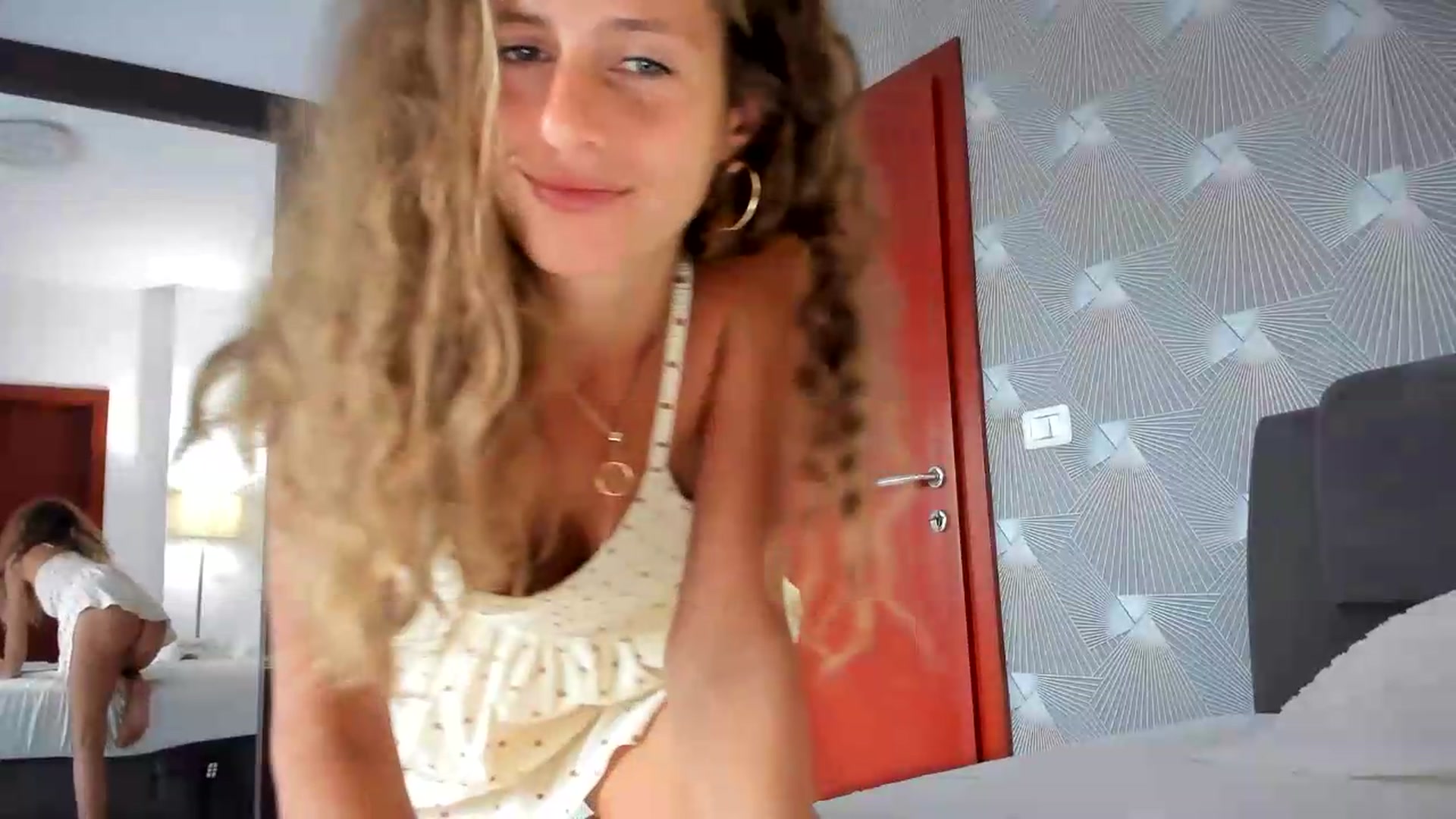 Gallery image thumbnail from SweetAngell18's myfreecams stream on, 07/07/2026, 09:50 image 10 of 20