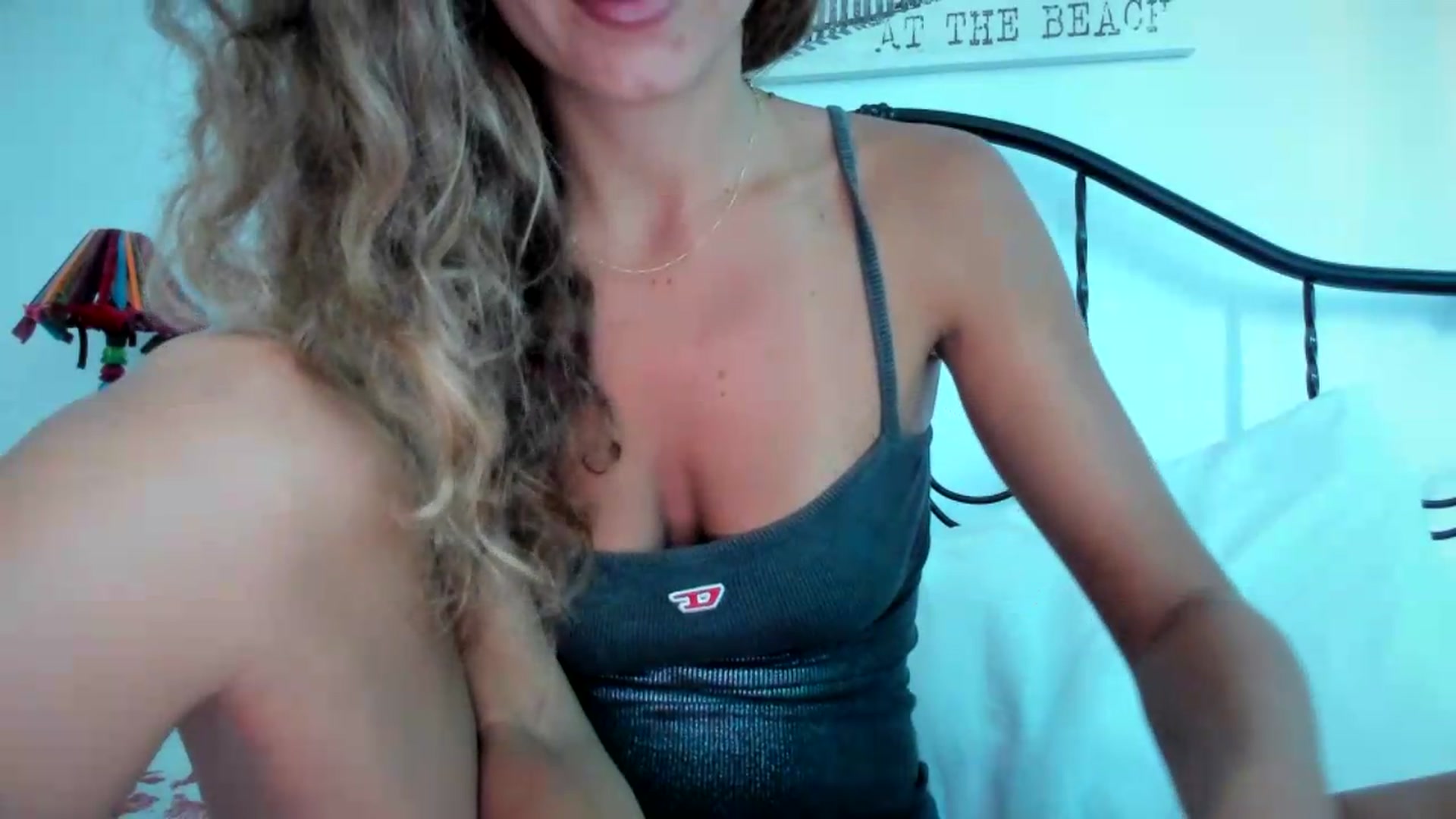 Gallery image thumbnail from SweetAngell18's myfreecams stream on, 07/18/2026, 05:52 image 5 of 20