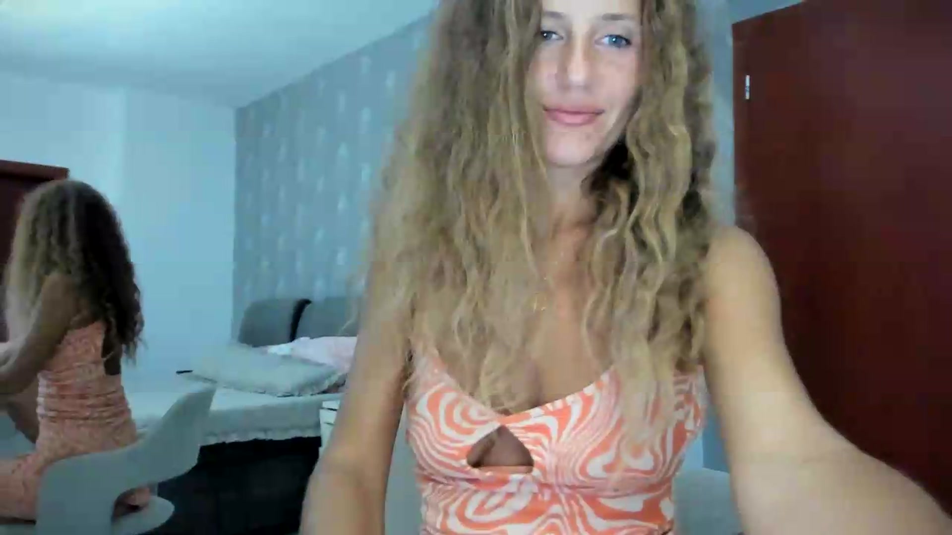 Gallery image thumbnail from SweetAngell18's myfreecams stream on, 07/26/2026, 19:54 image 14 of 20