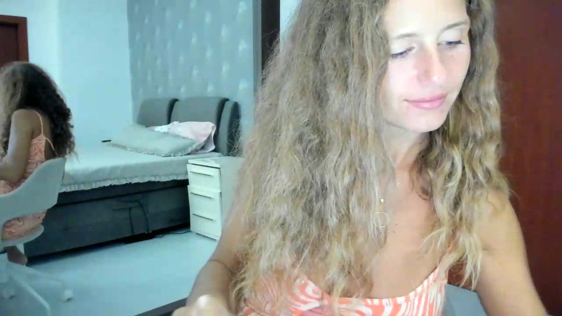 Gallery image thumbnail from SweetAngell18's myfreecams stream on, 07/26/2026, 19:54 image 16 of 20