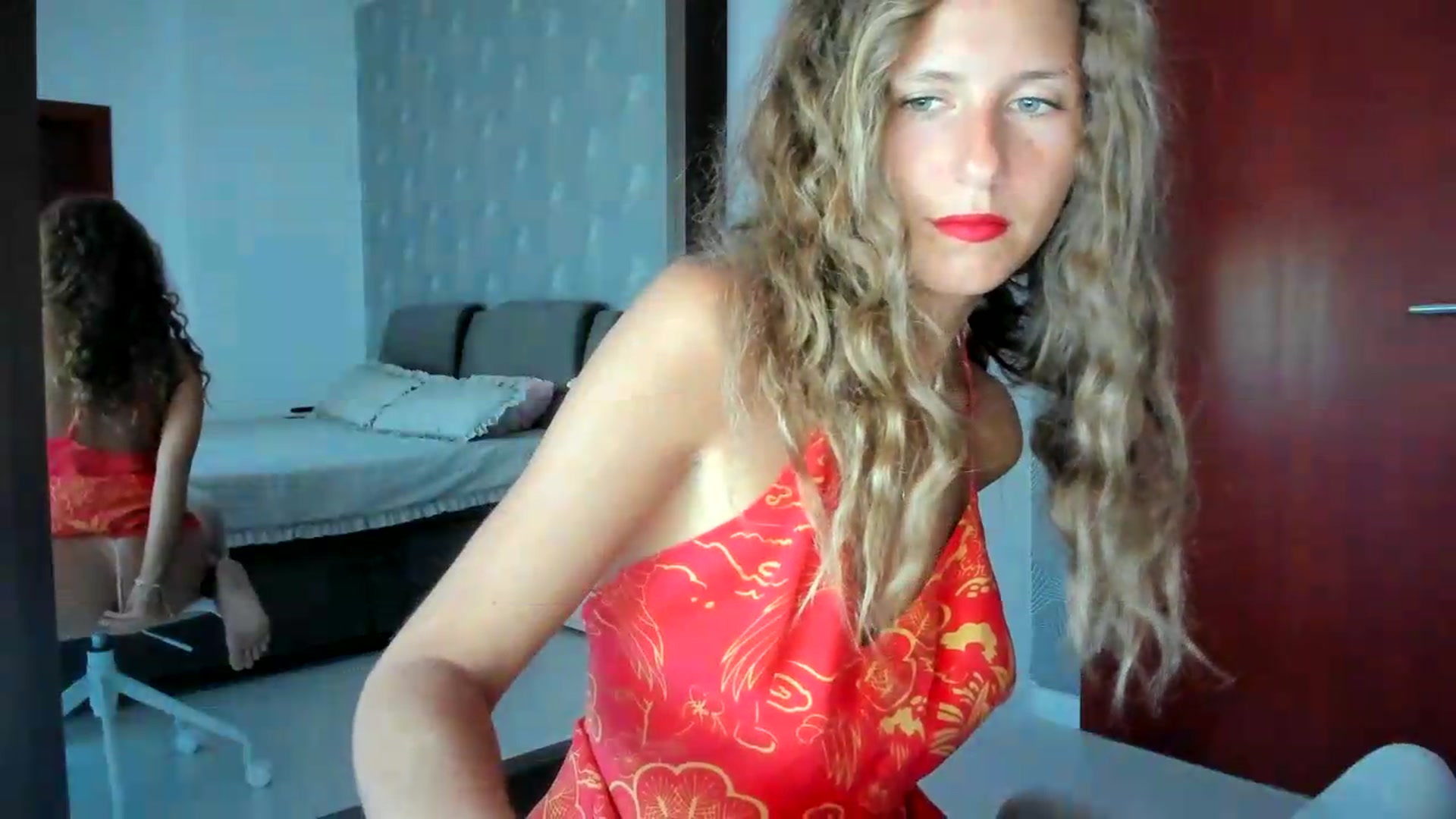 Gallery image thumbnail from SweetAngell18's myfreecams stream on, 07/29/2026, 09:38 image 8 of 20