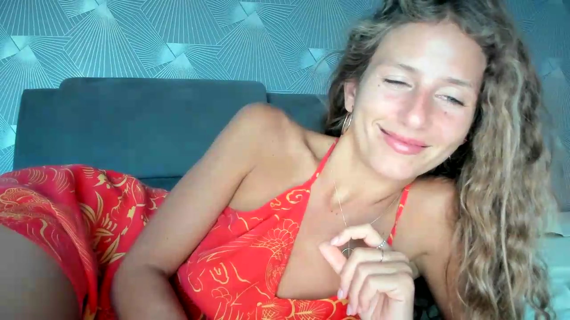 Gallery image thumbnail from SweetAngell18's myfreecams stream on, 07/29/2026, 16:41 image 7 of 20