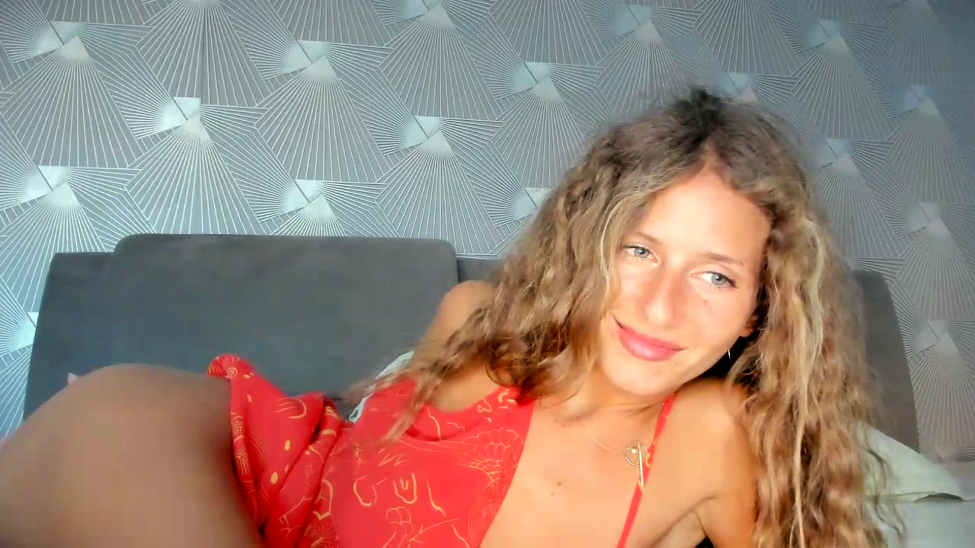Gallery image thumbnail from SweetAngell18's myfreecams stream on, 07/29/2026, 16:41 image 2 of 20