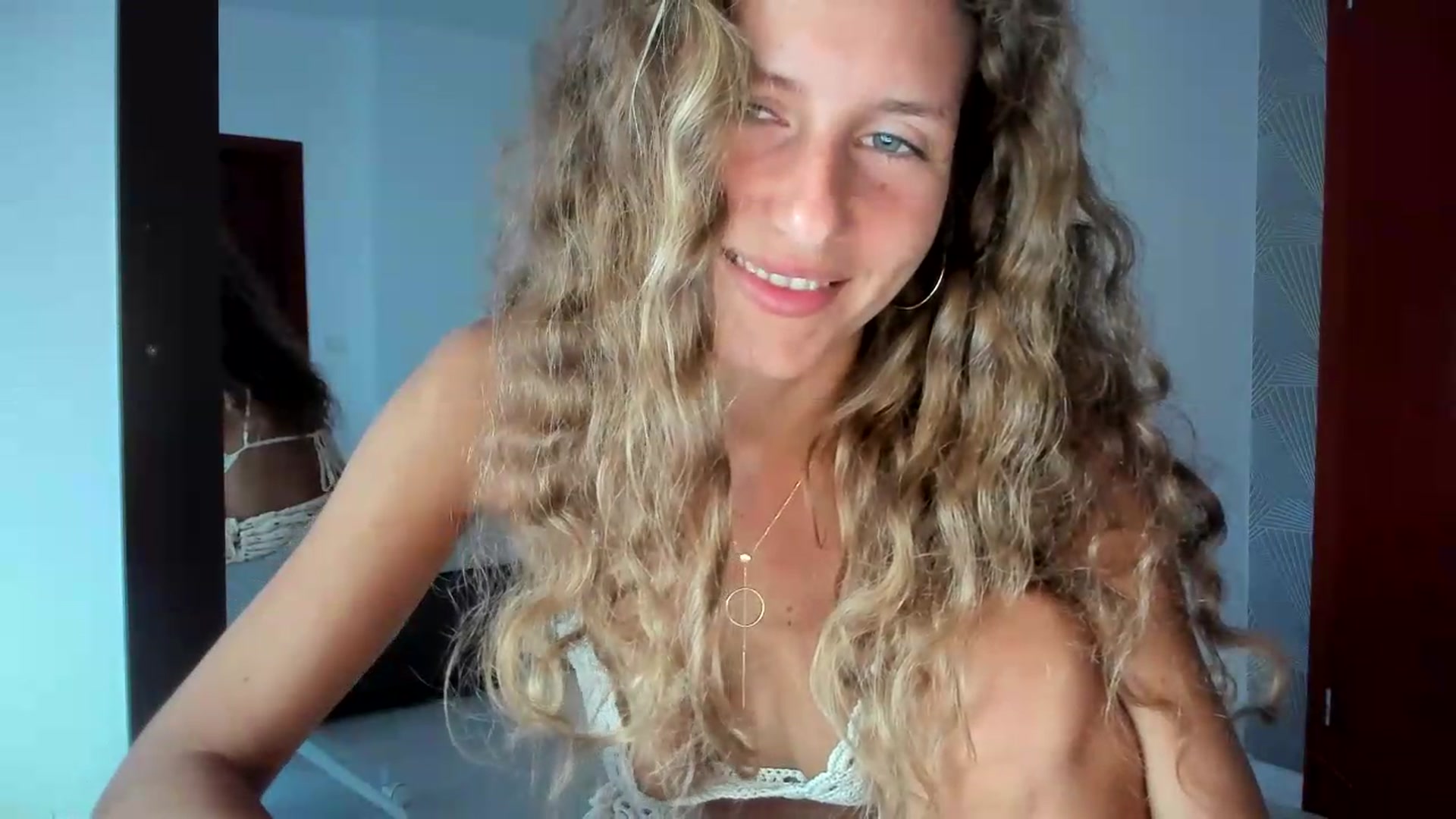 Gallery image thumbnail from SweetAngell18's myfreecams stream on, 08/01/2026, 09:05 image 19 of 20