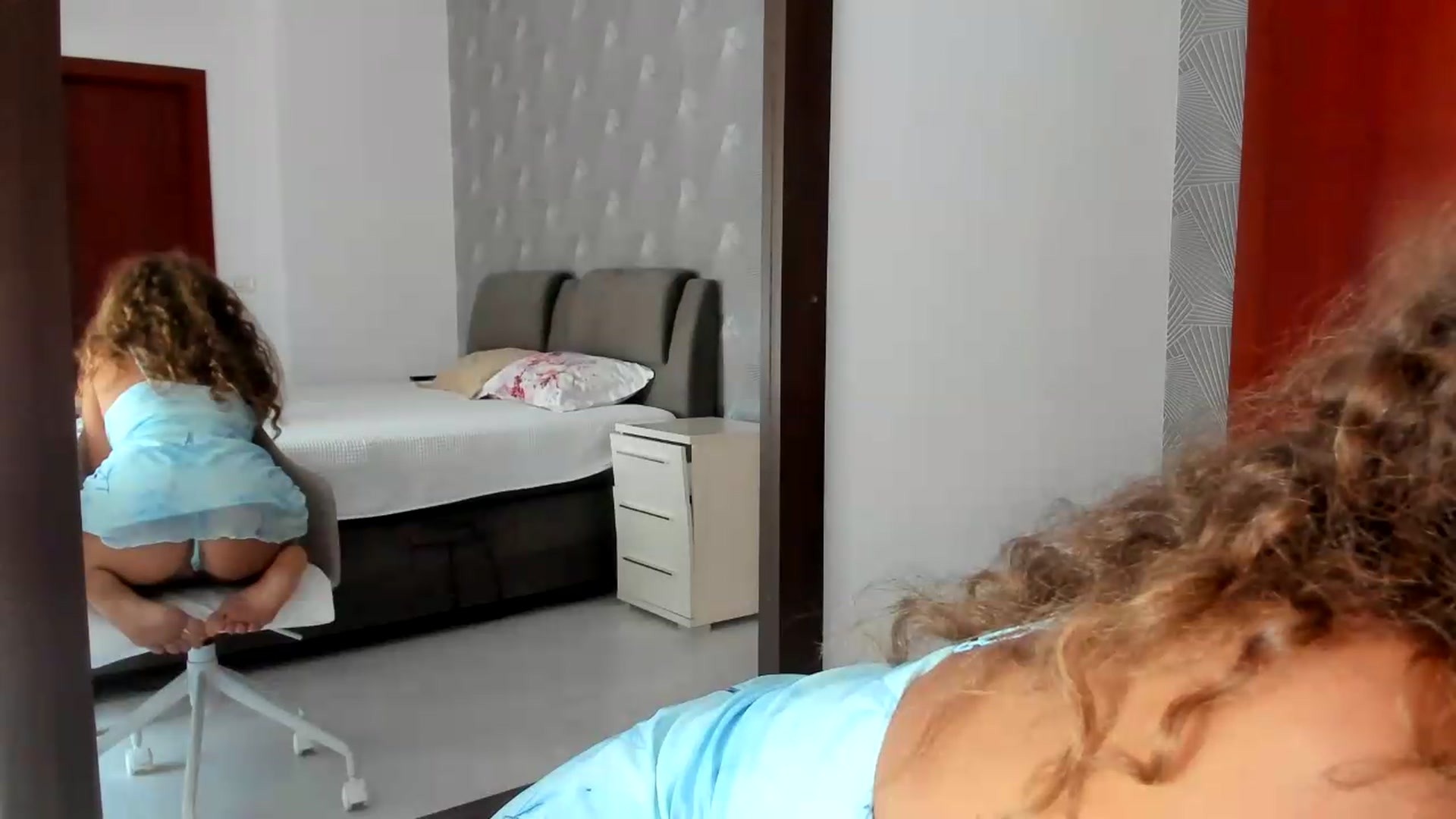 Gallery image thumbnail from SweetAngell18's myfreecams stream on, 08/06/2026, 09:43 image 6 of 20