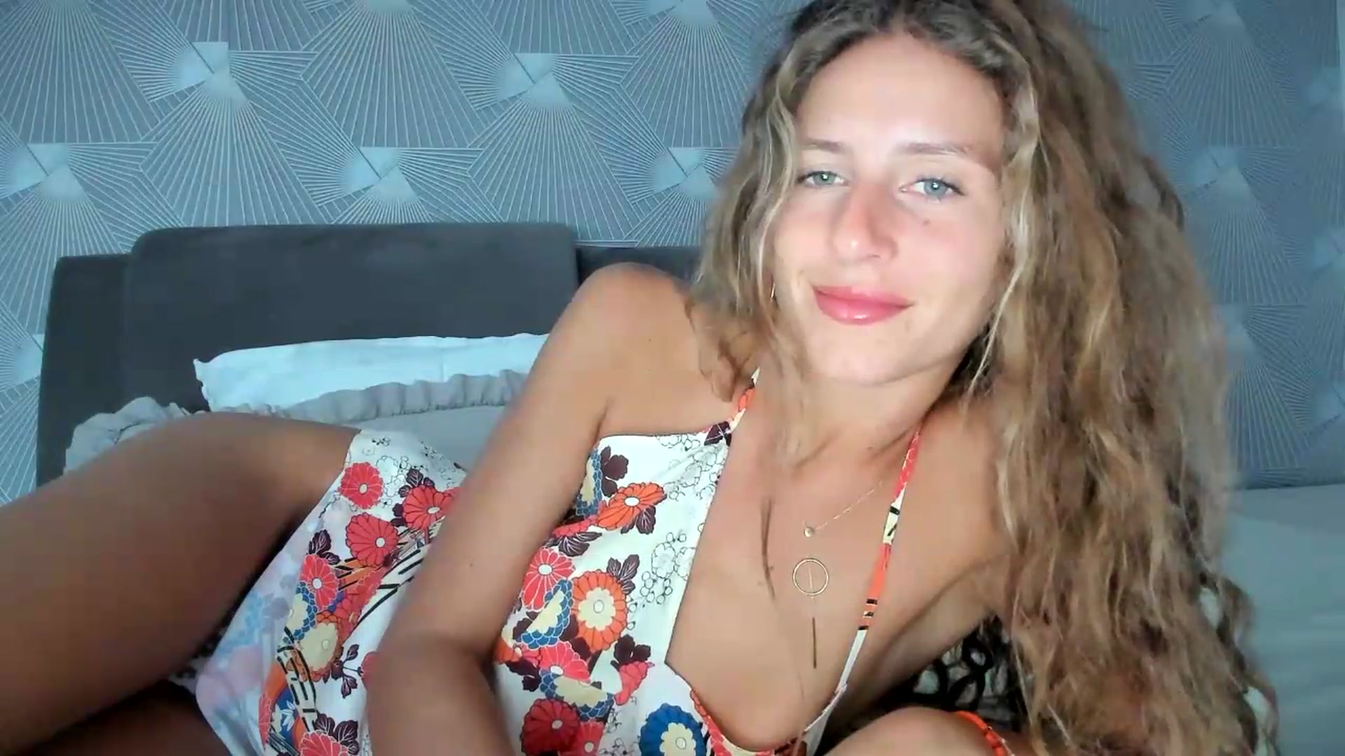 Gallery image thumbnail from SweetAngell18's myfreecams stream on, 08/07/2026, 09:26 image 8 of 20