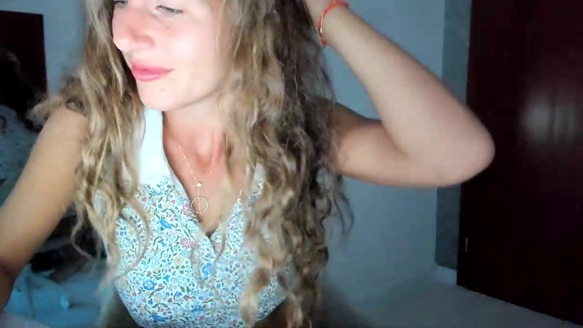 Gallery image thumbnail from SweetAngell18's myfreecams stream on, 08/10/2026, 09:06 image 7 of 20