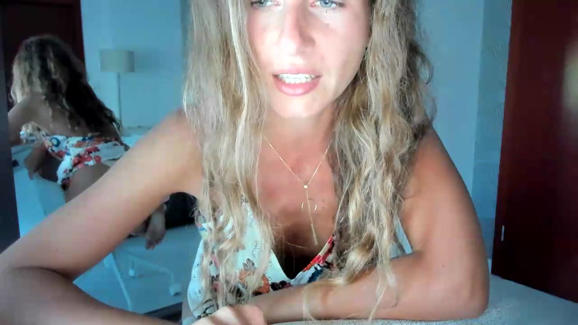 Gallery image thumbnail from SweetAngell18's myfreecams stream on, 08/10/2026, 12:13 image 11 of 20