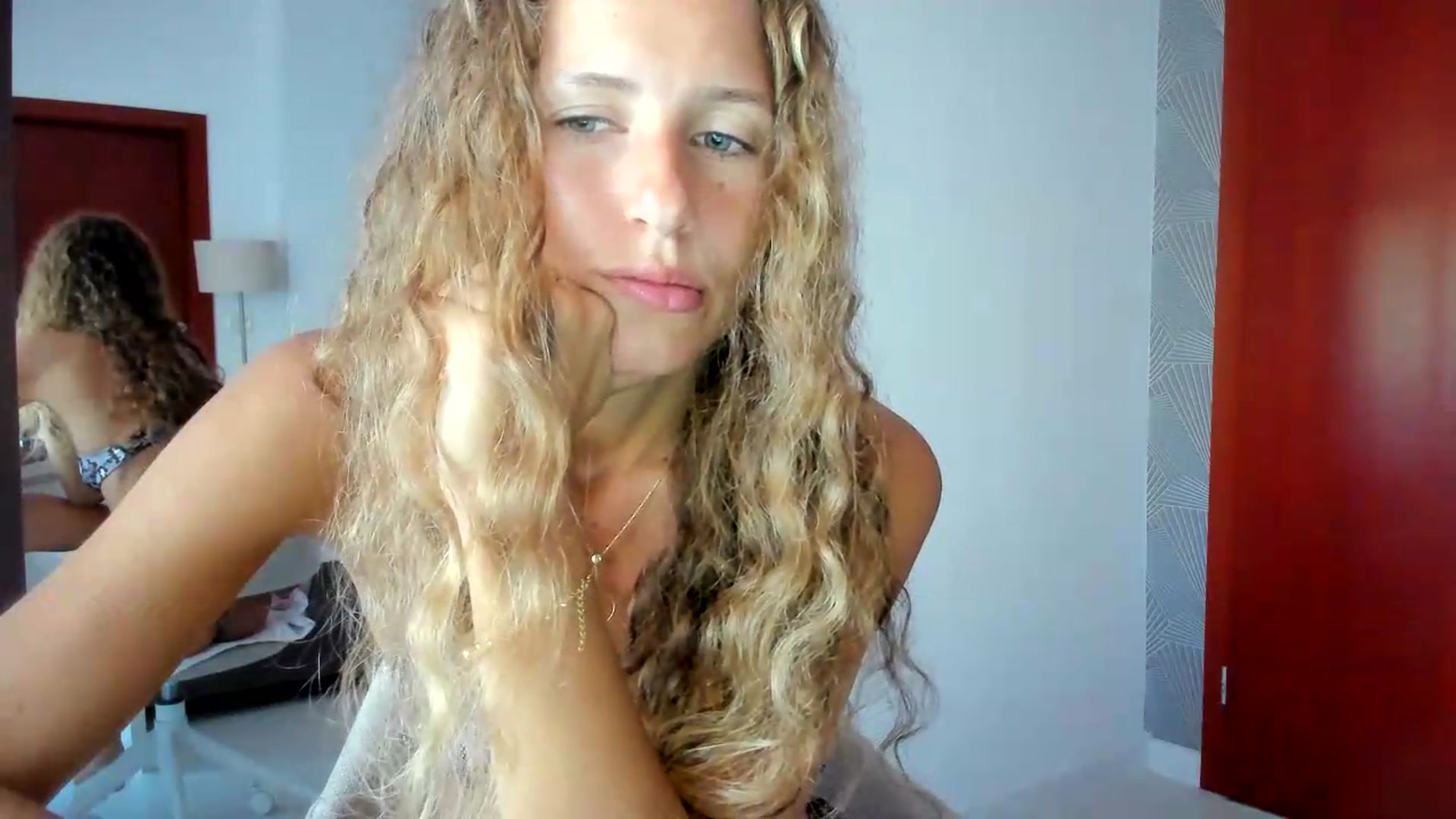 Gallery image thumbnail from SweetAngell18's myfreecams stream on, 08/13/2026, 10:53 image 19 of 20