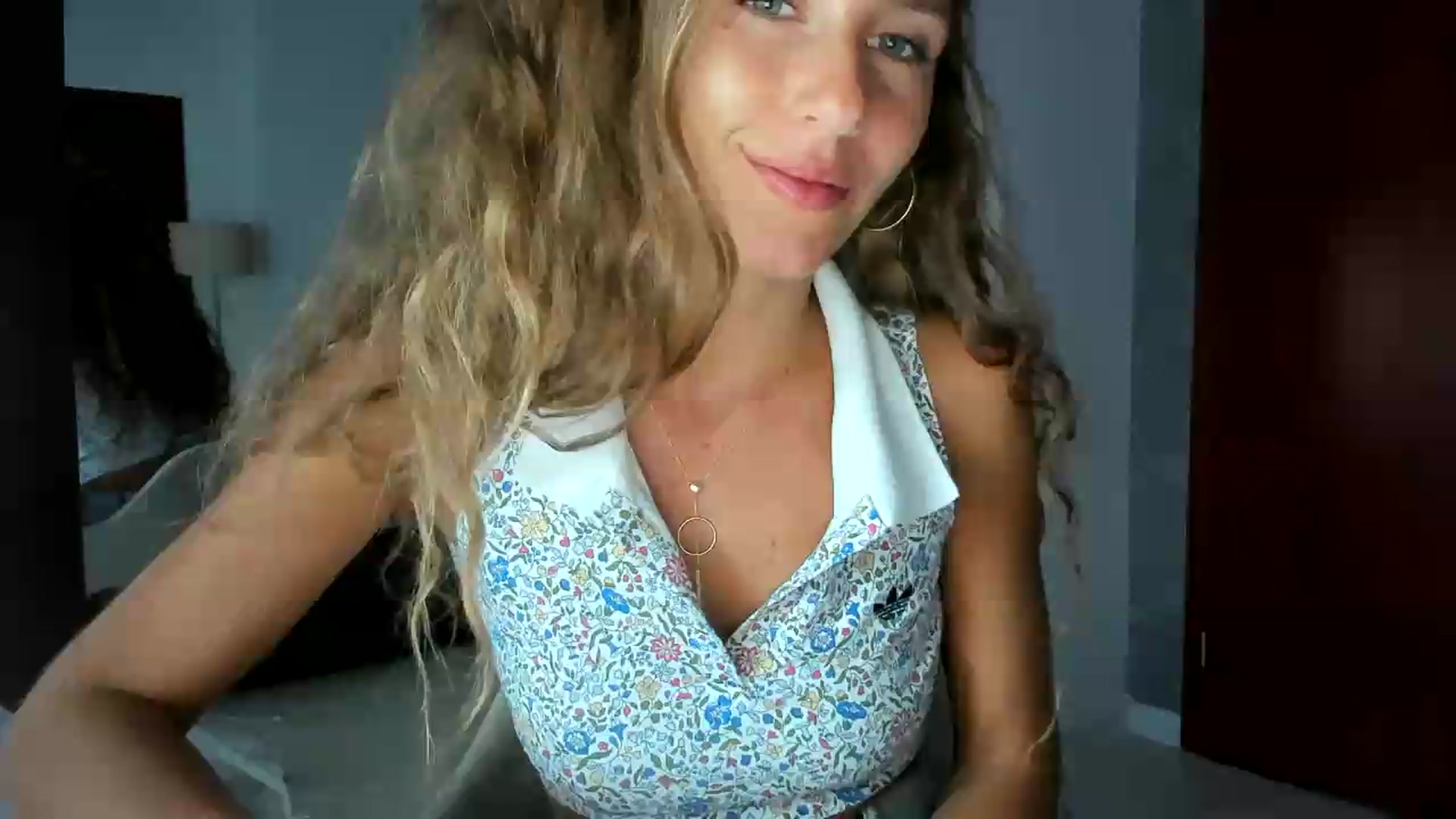 Gallery image thumbnail from SweetAngell18's myfreecams stream on, 08/18/2026, 15:29 image 1 of 20