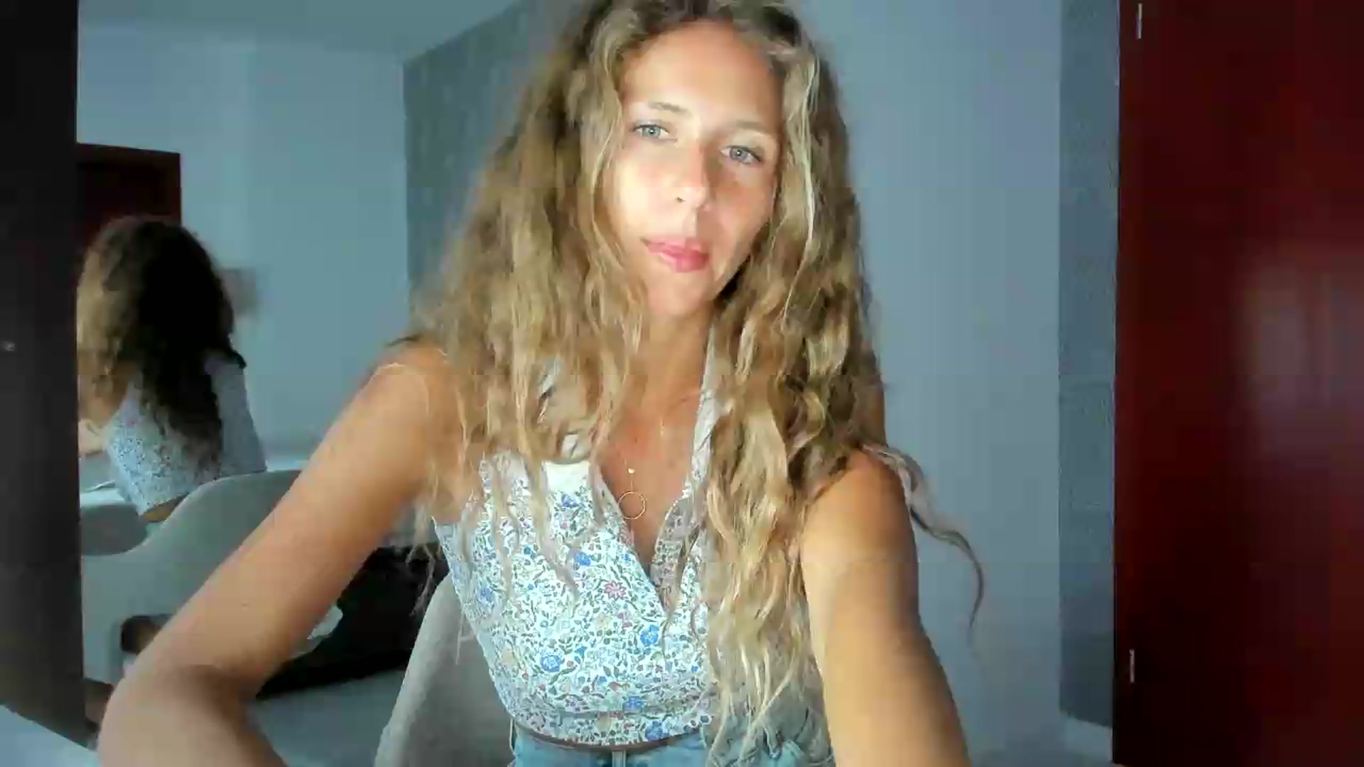 Gallery image thumbnail from SweetAngell18's myfreecams stream on, 08/18/2026, 15:29 image 2 of 20