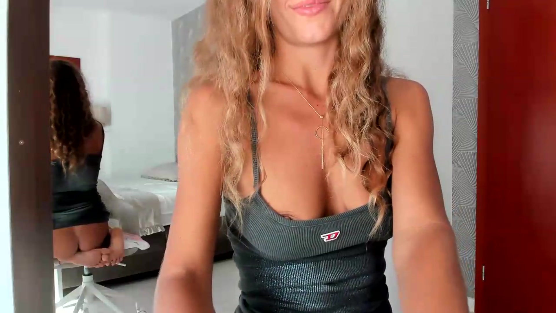 Gallery image thumbnail from SweetAngell18's myfreecams stream on, 09/10/2026, 07:59 image 8 of 20