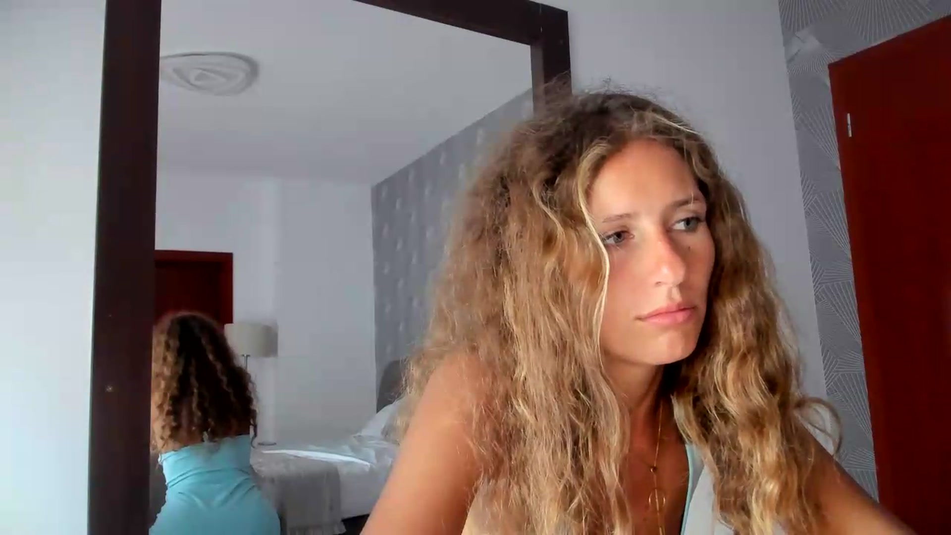 Gallery image thumbnail from SweetAngell18's myfreecams stream on, 09/10/2026, 10:42 image 19 of 20