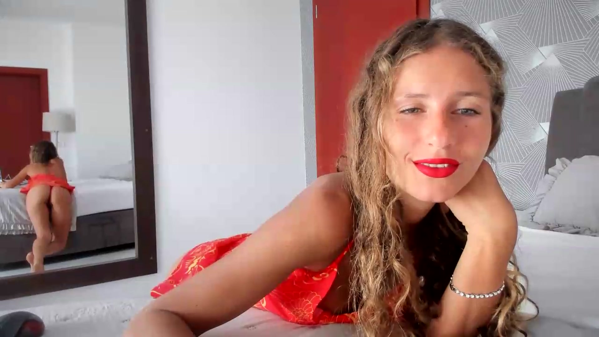 Gallery image thumbnail from SweetAngell18's myfreecams stream on, 09/12/2026, 07:25 image 18 of 20