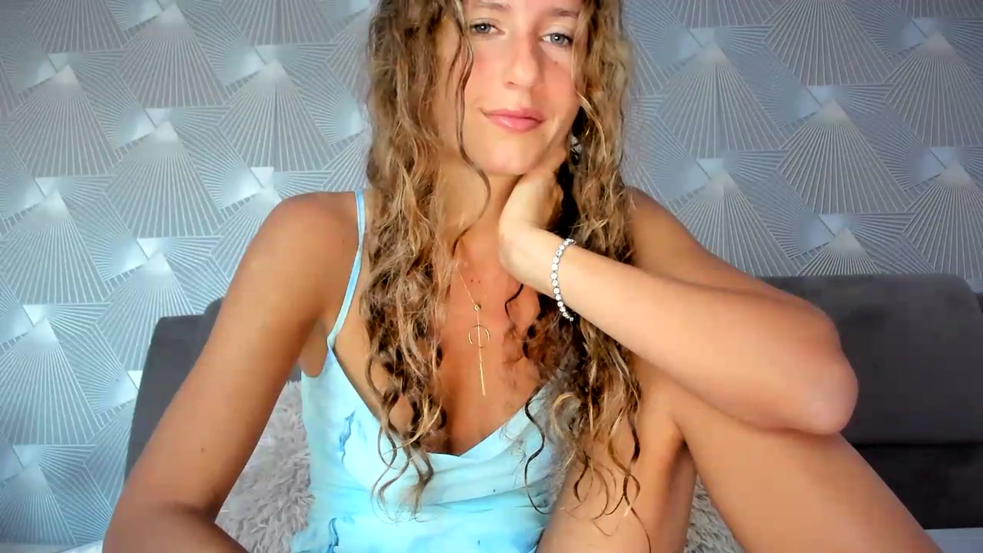 Gallery image thumbnail from SweetAngell18's myfreecams stream on, 09/17/2026, 09:44 image 2 of 20