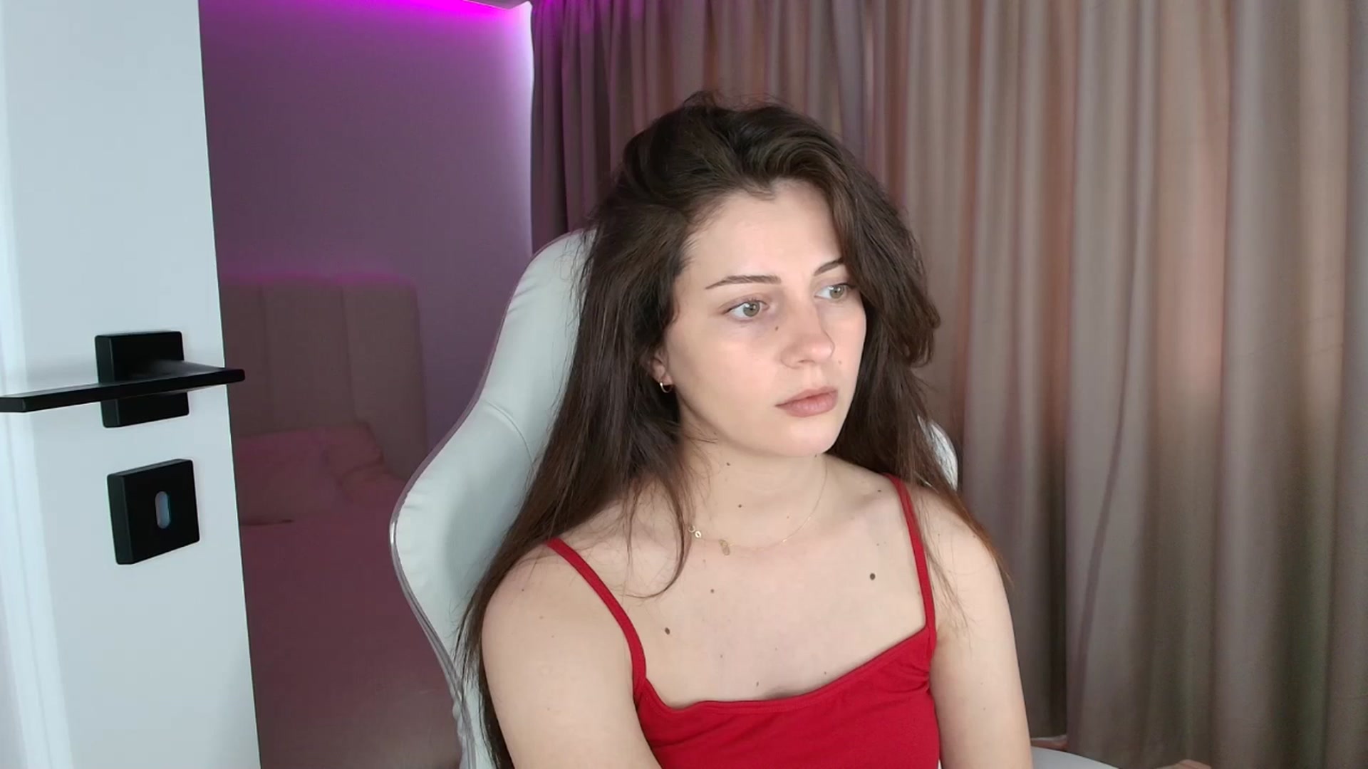 Gallery image thumbnail from SweetAntony77's myfreecams stream on, 07/15/2025, 09:17 image 17 of 20