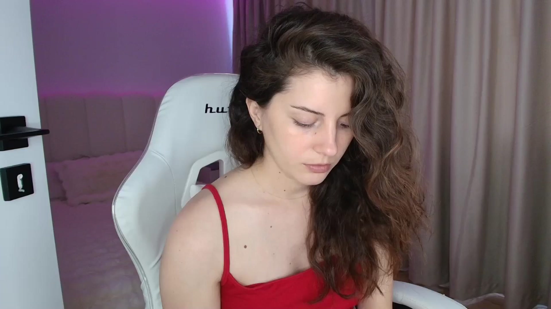Gallery image thumbnail from SweetAntony77's myfreecams stream on, 07/27/2025, 09:58 image 6 of 20