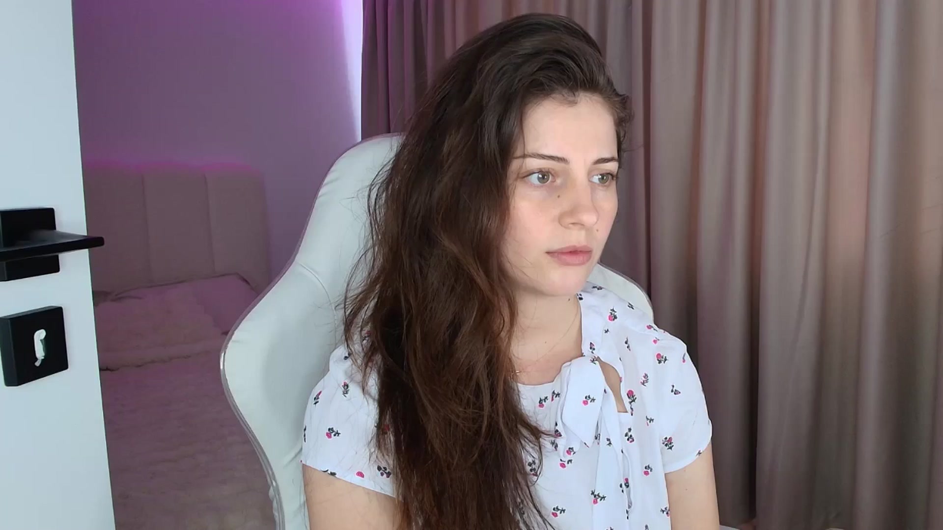 Gallery image thumbnail from SweetAntony77's myfreecams stream on, 07/31/2025, 10:15 image 17 of 20