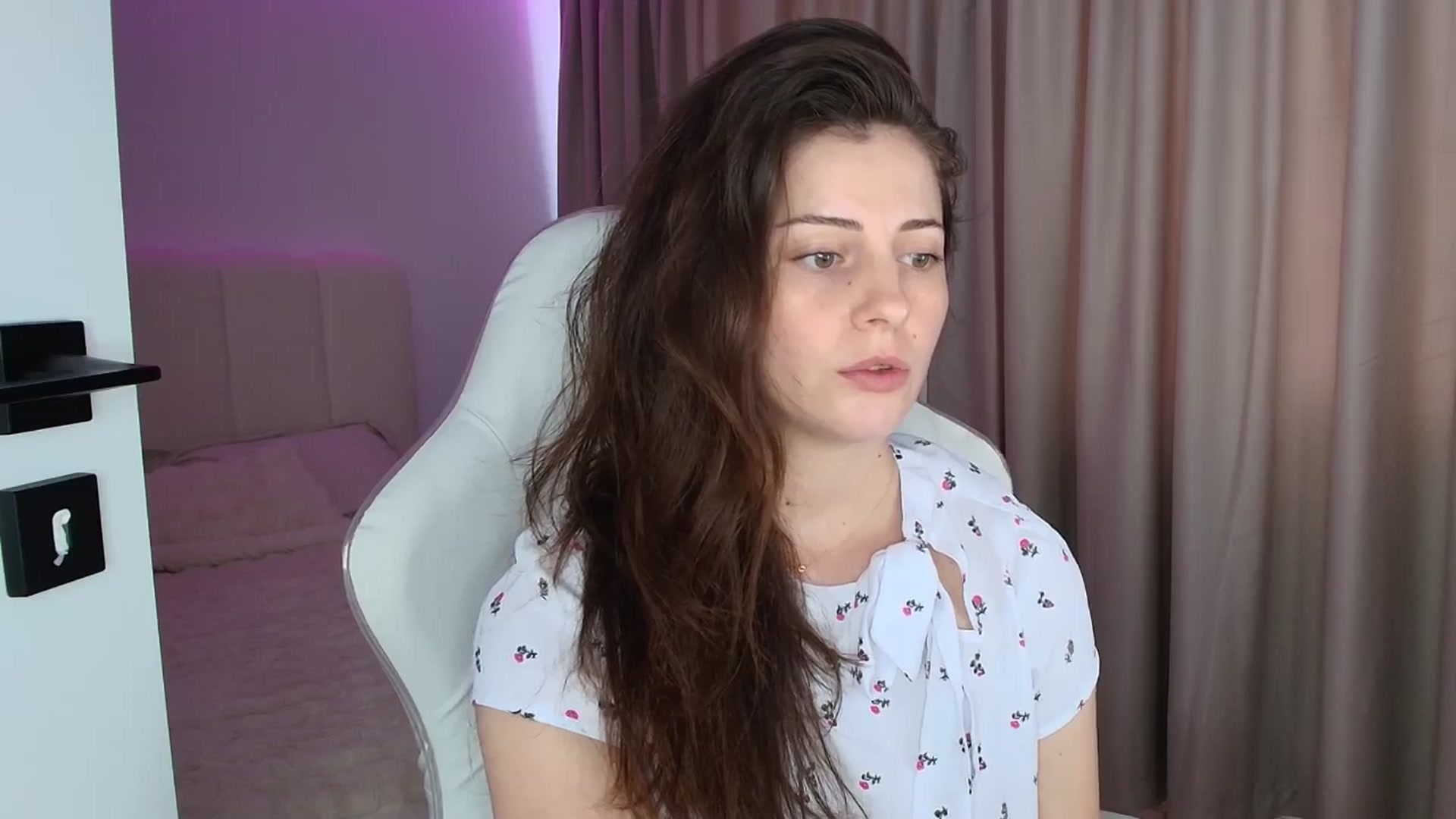 Gallery image thumbnail from SweetAntony77's myfreecams stream on, 07/31/2025, 10:15 image 16 of 20