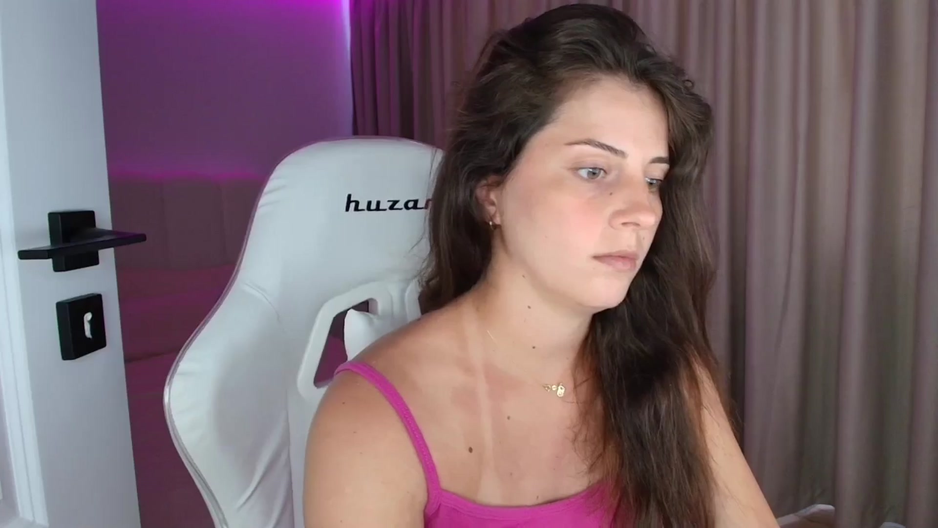 Gallery image thumbnail from SweetAntony77's myfreecams stream on, 08/12/2025, 11:08 image 14 of 20