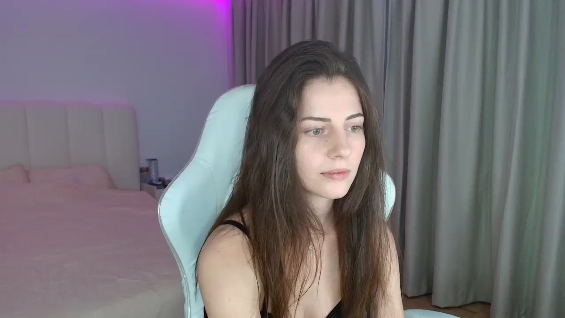 Gallery image thumbnail from SweetAntony77's myfreecams stream on, 12/13/2025, 17:34 image 19 of 20