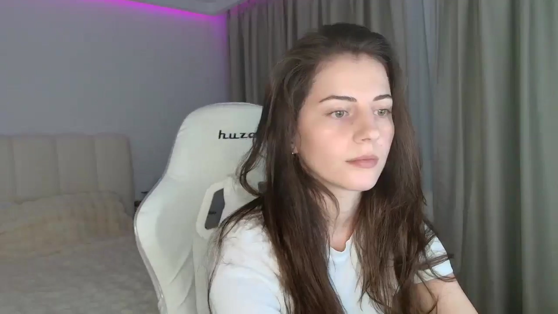 Gallery image thumbnail from SweetAntony77's myfreecams stream on, 12/27/2025, 20:09 image 13 of 20