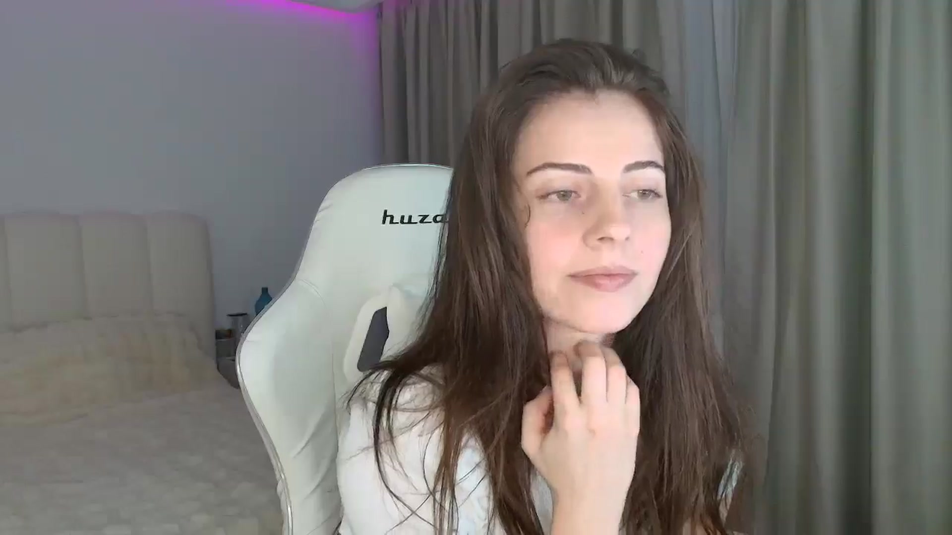 Gallery image thumbnail from SweetAntony77's myfreecams stream on, 12/27/2025, 20:09 image 15 of 20
