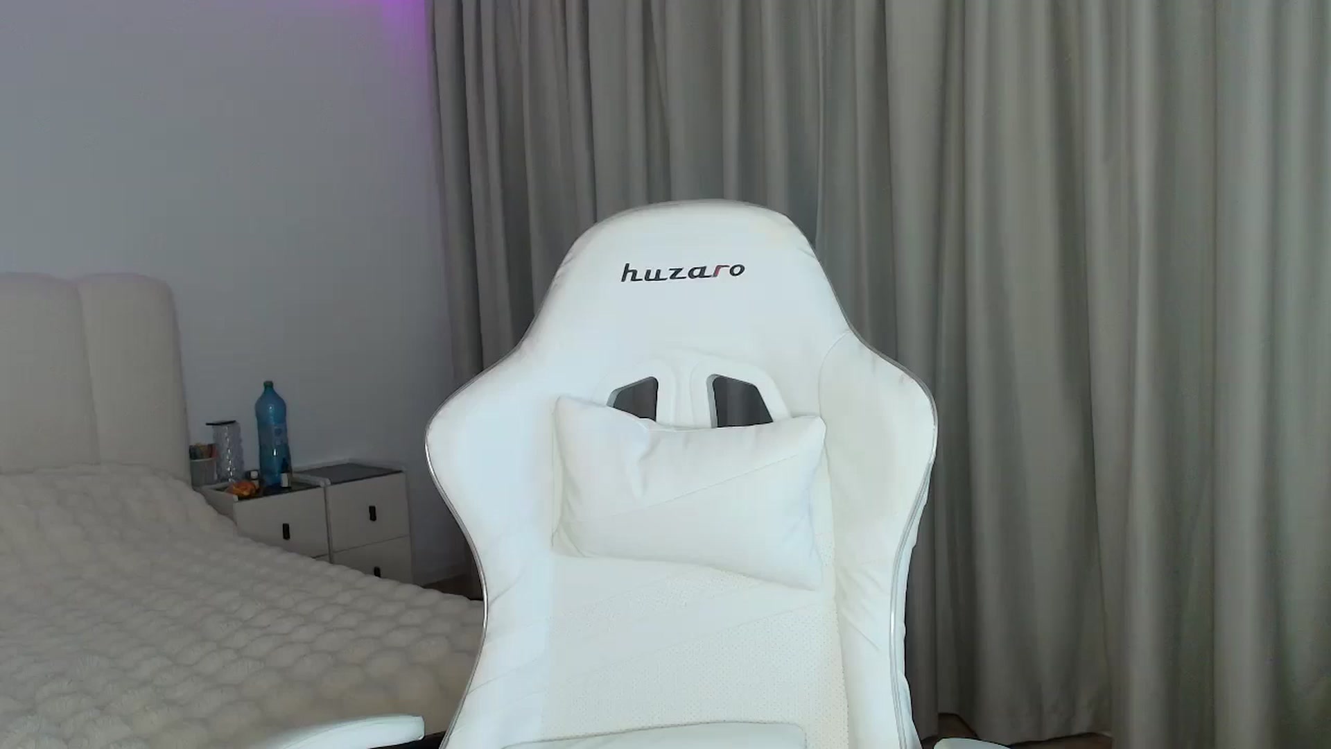 Gallery image thumbnail from SweetAntony77's myfreecams stream on, 12/29/2025, 18:55 image 1 of 20