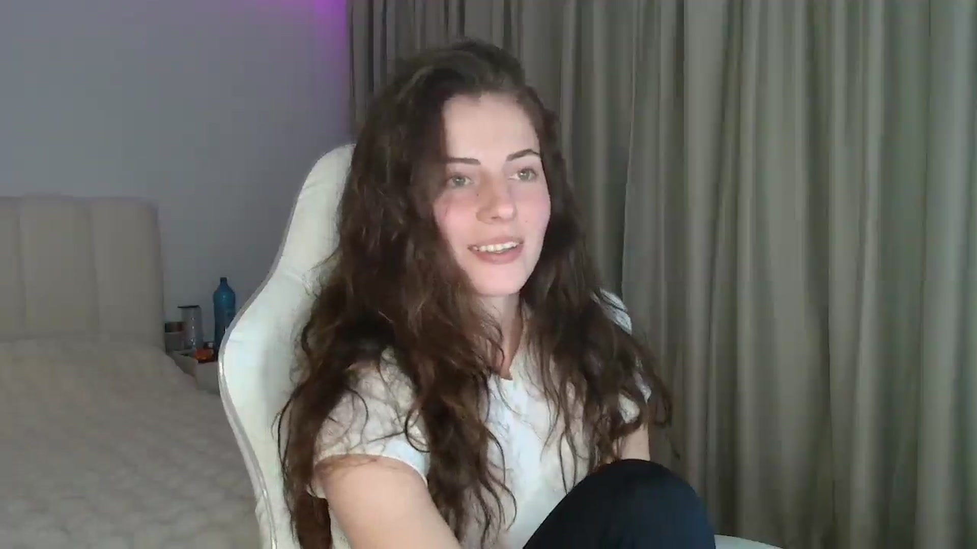 Gallery image thumbnail from SweetAntony77's myfreecams stream on, 12/29/2025, 18:55 image 17 of 20