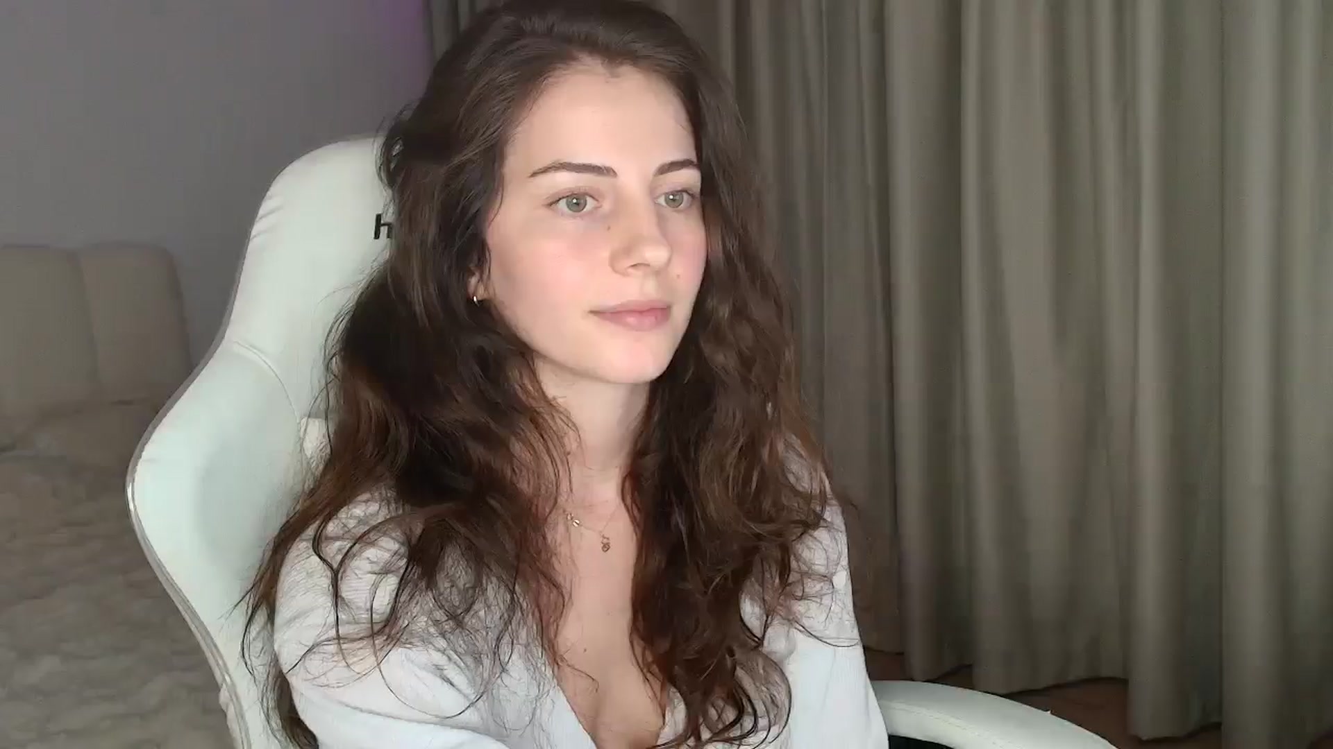 Gallery image thumbnail from SweetAntony77's myfreecams stream on, 12/30/2025, 19:18 image 15 of 20