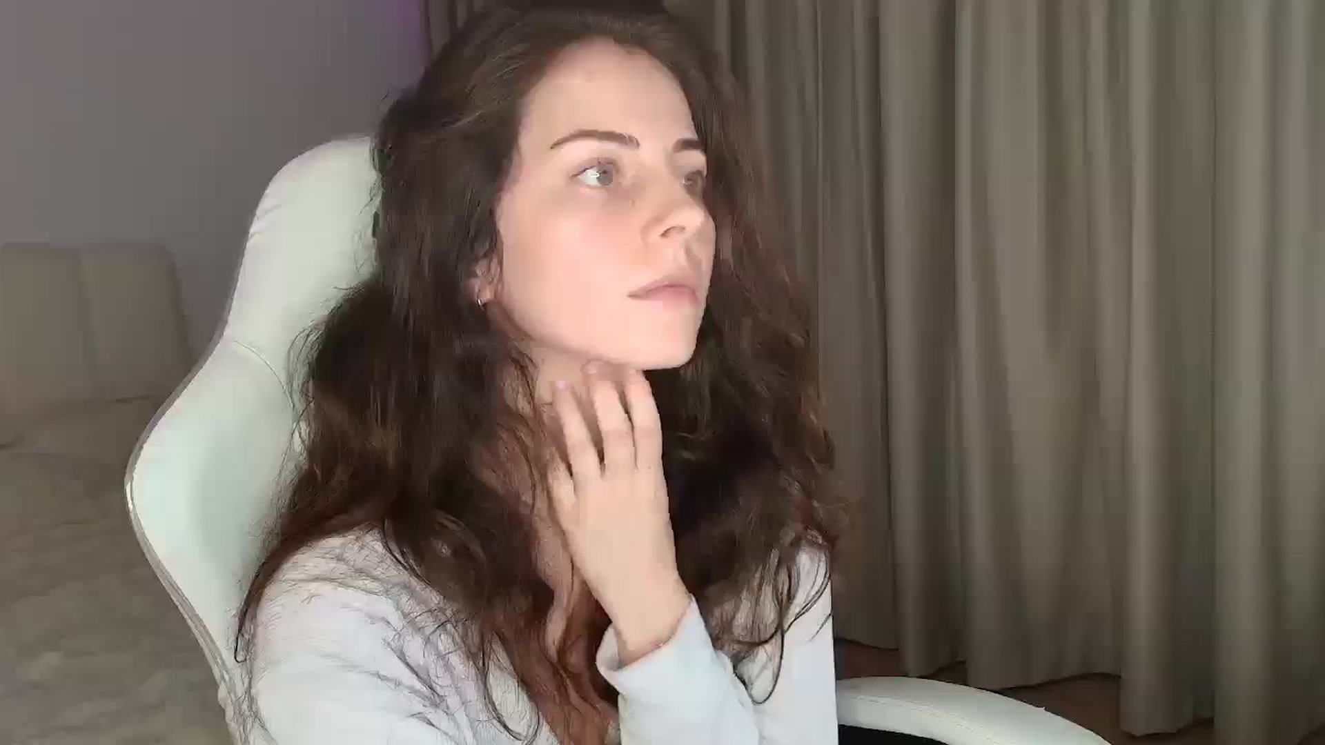 Gallery image thumbnail from SweetAntony77's myfreecams stream on, 12/30/2025, 19:18 image 14 of 20