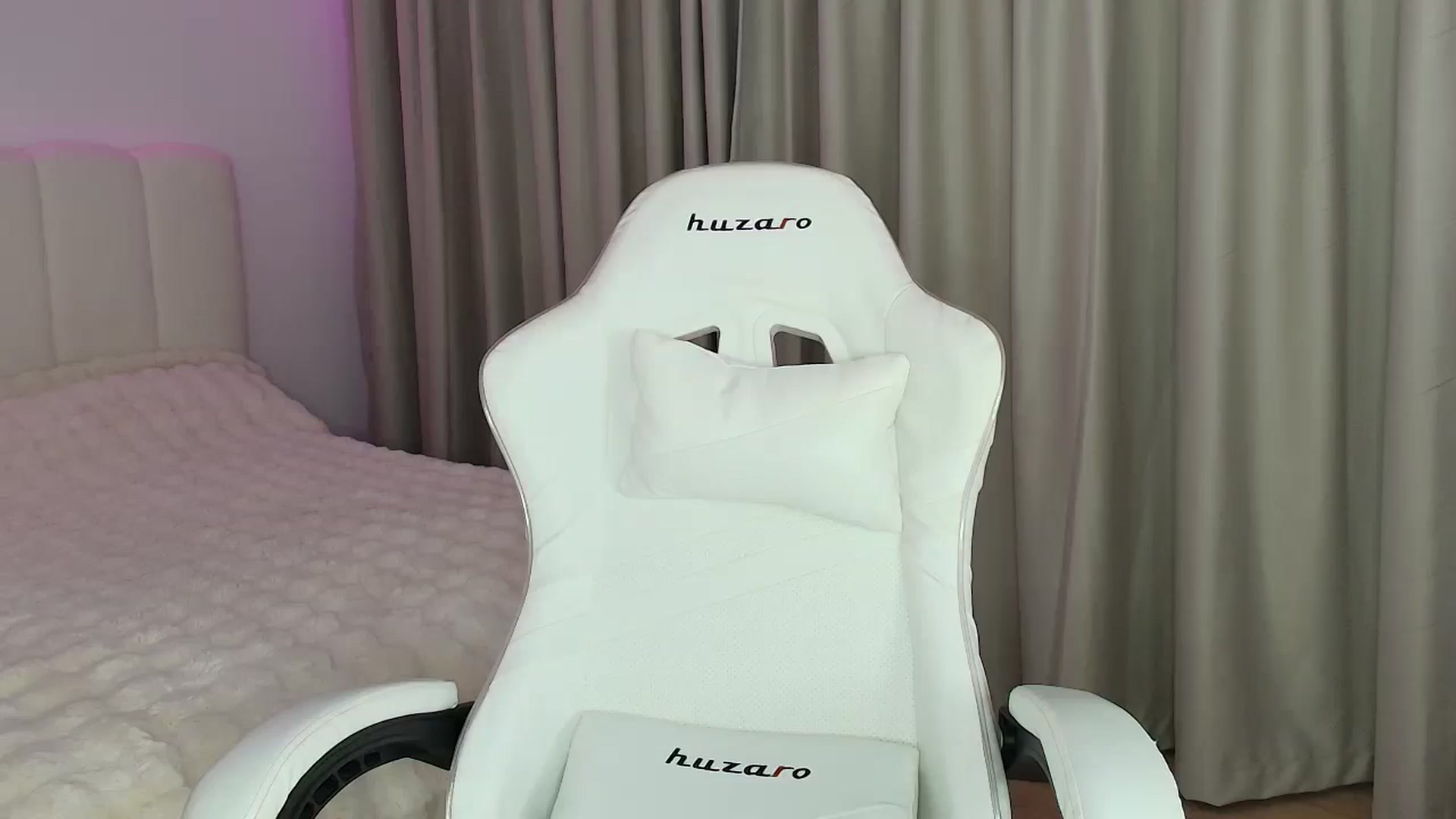 Gallery image thumbnail from SweetAntony77's myfreecams stream on, 03/21/2026, 20:14 image 19 of 20